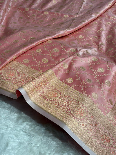 Banarasi Satin Katan Saree Booti Pattern in Baby Pink Shades with Sea Green Edges SK05