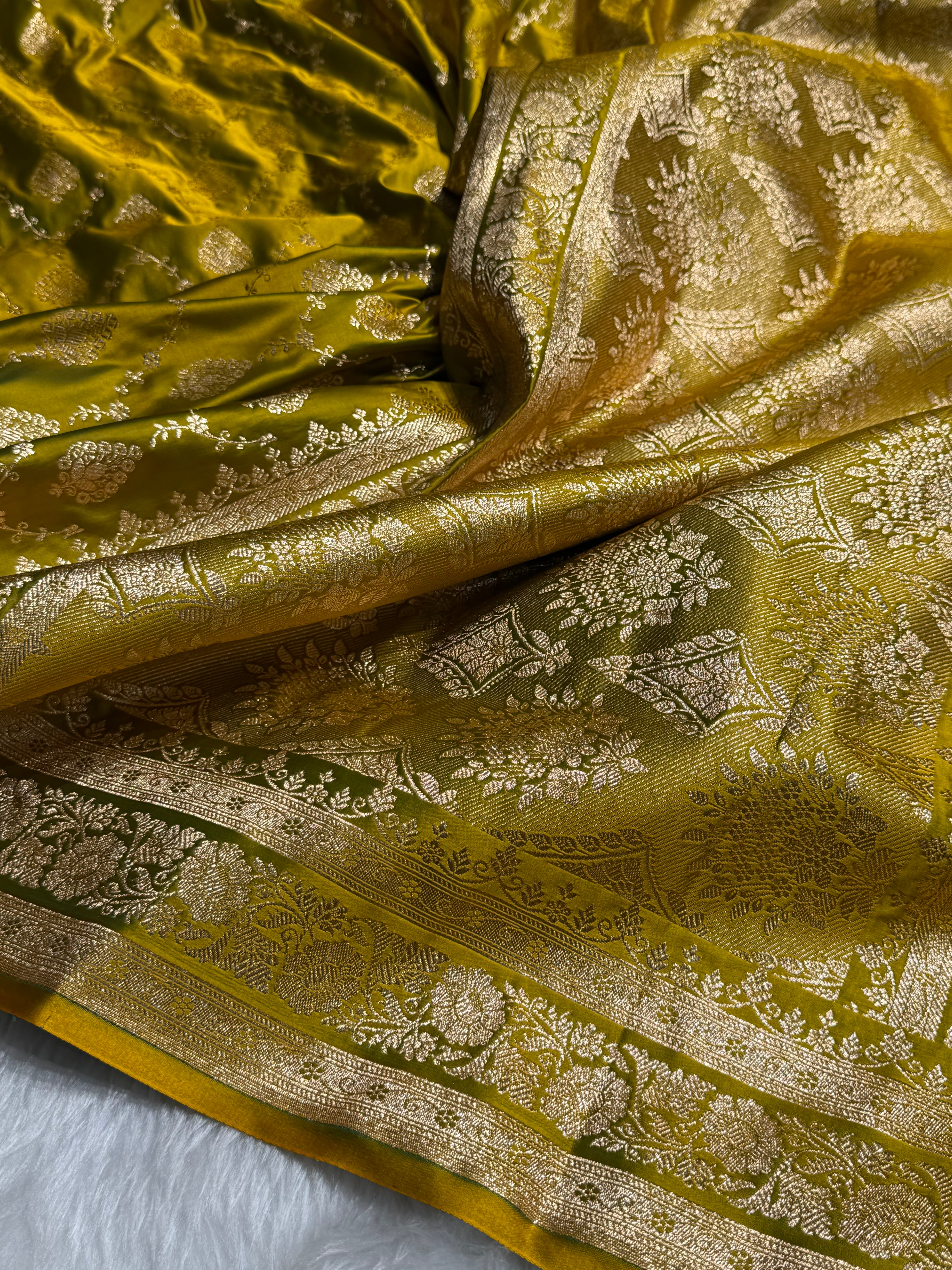 Mehandi Green Floral Jaal Pattern Satin Katan Silk saree SK42