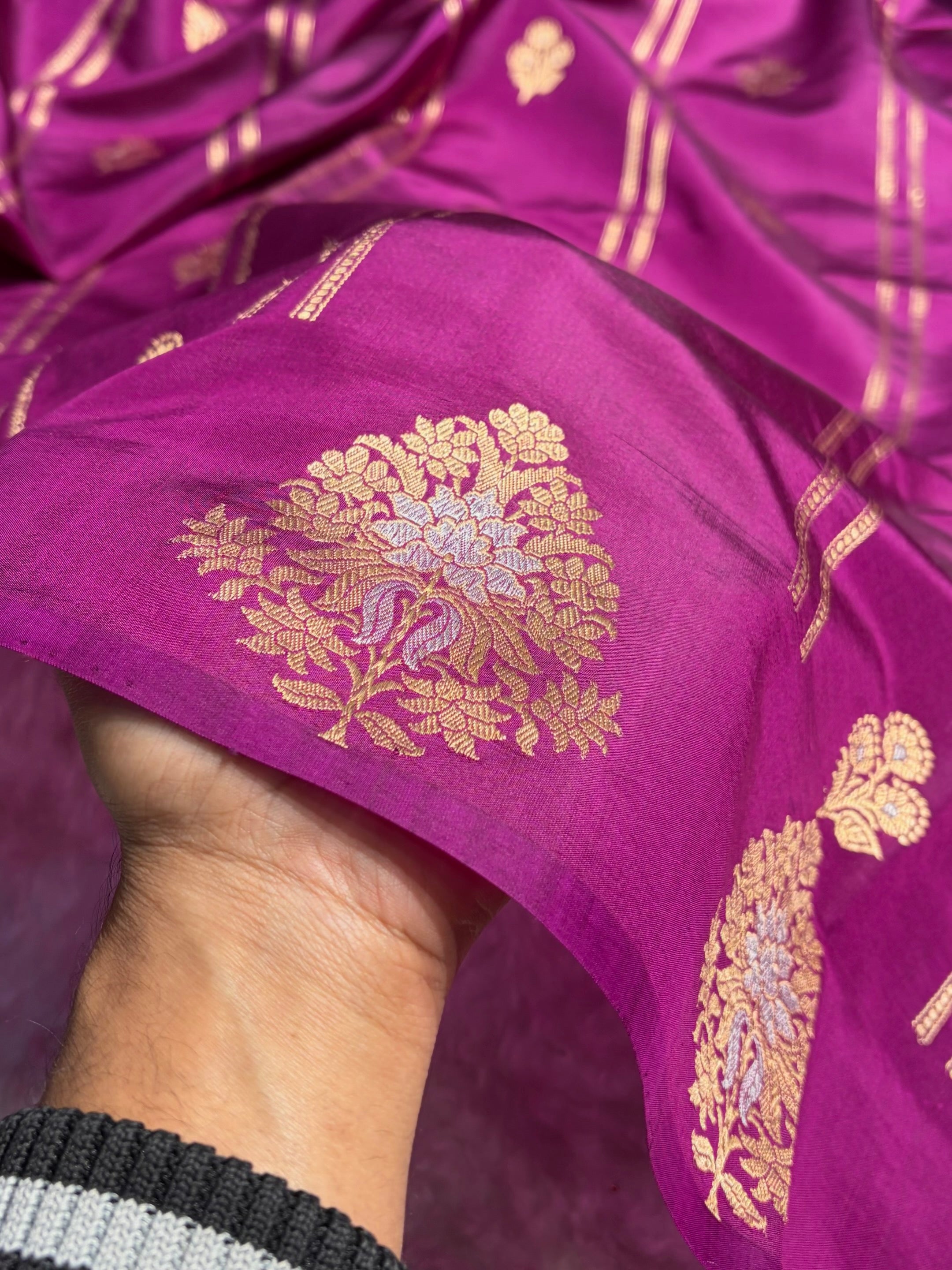 Wine Shades Banarasi Handwoven Pure Paper Katan Silk  RM-66