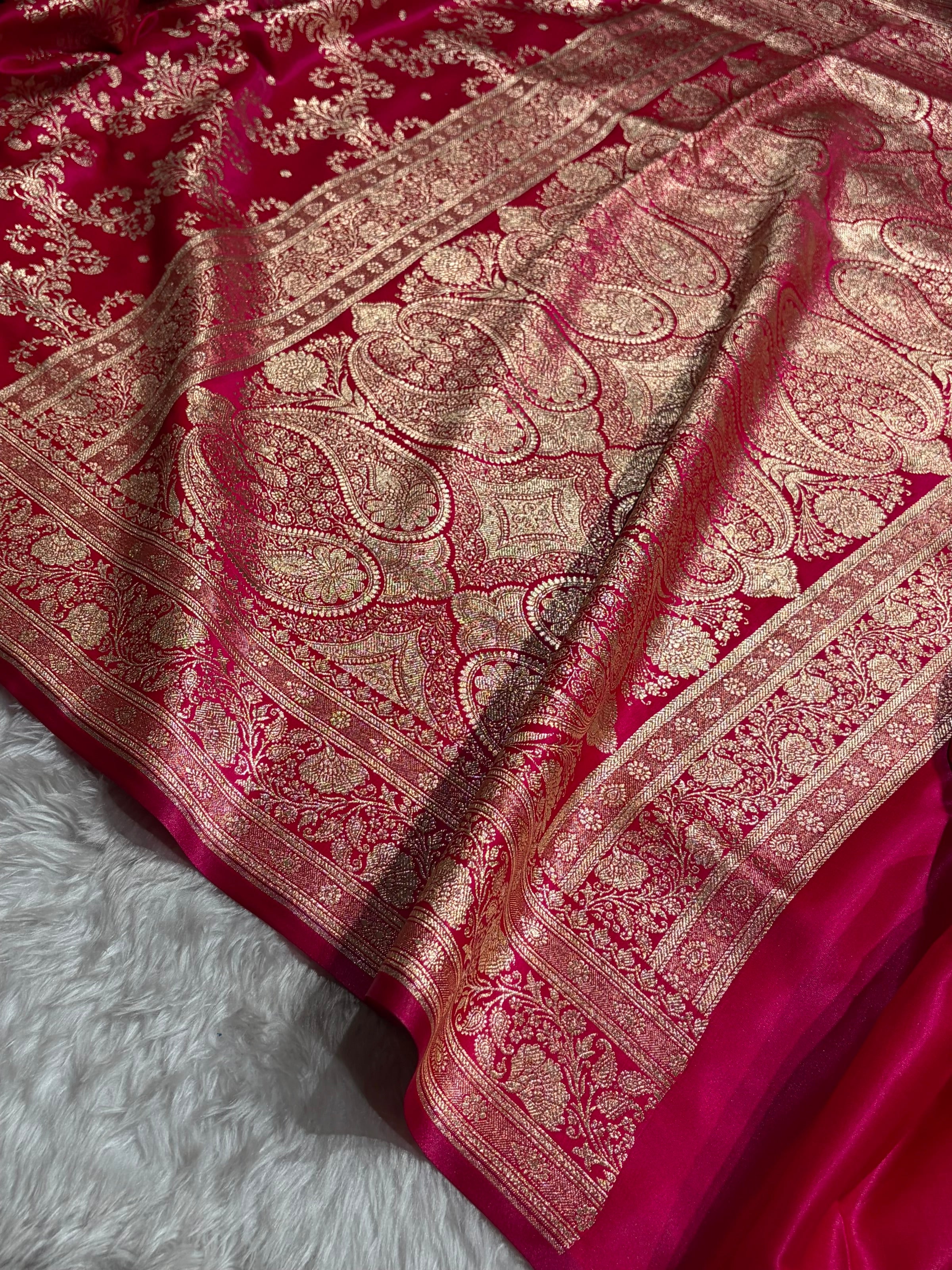 Cross Rani Shades Jaal Pattern Banarasi Satin Silk Saree SS49