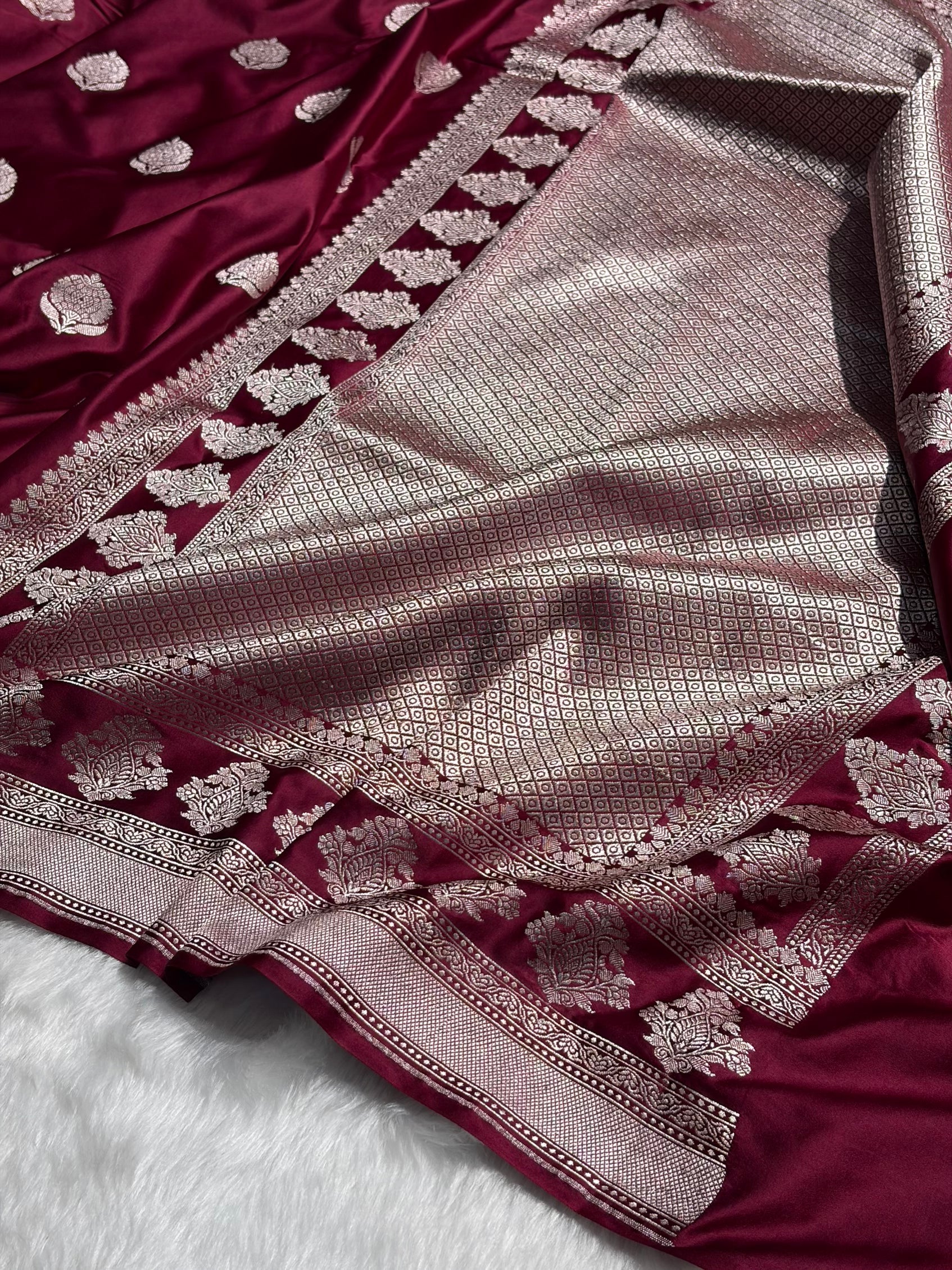 Garnet Boota Motif Mashru Silk Saree MS43