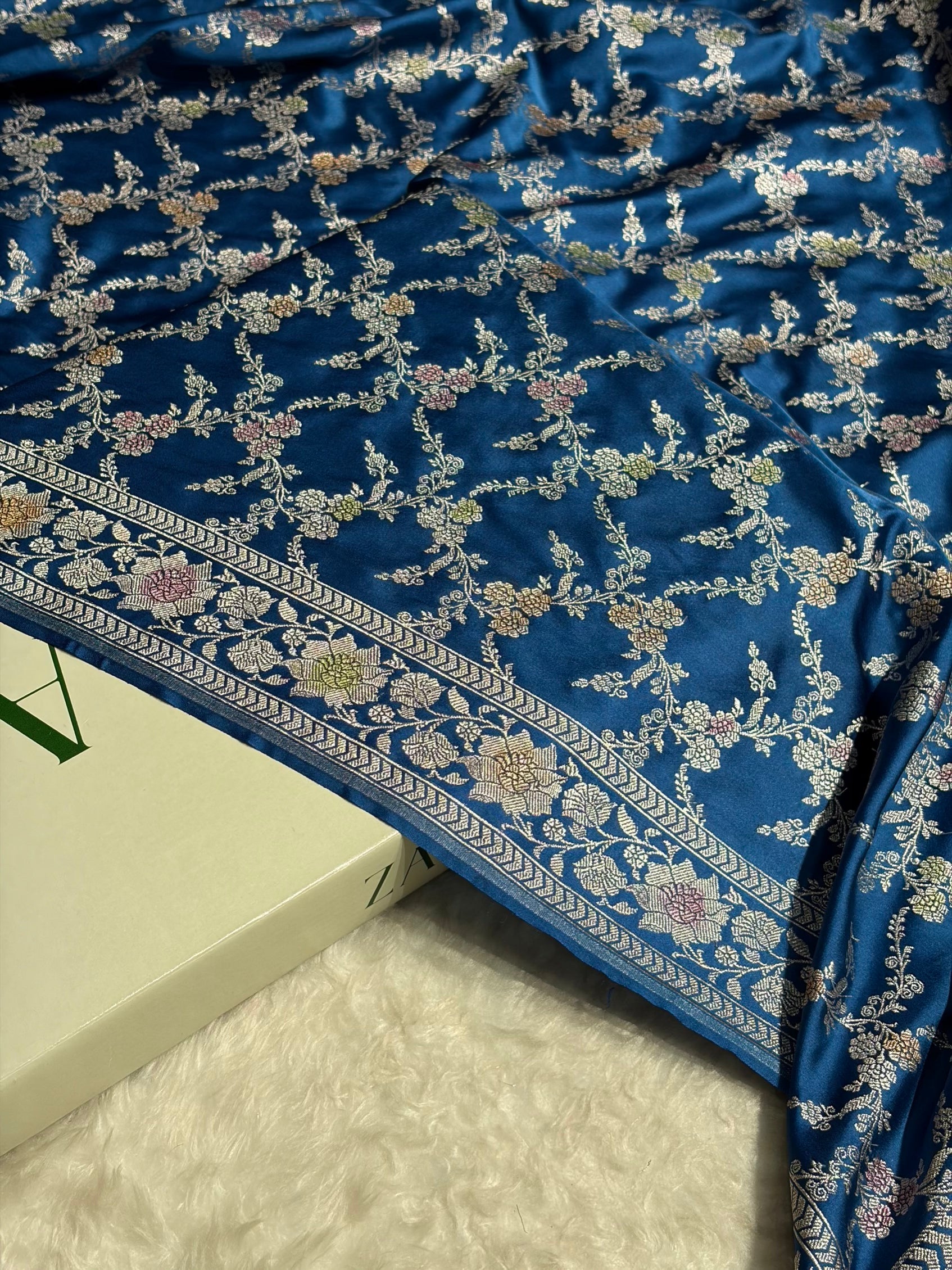 Light German Blue Shade Banarasi Minakari with Jaal Pattern Mashru Silk Saree MS56