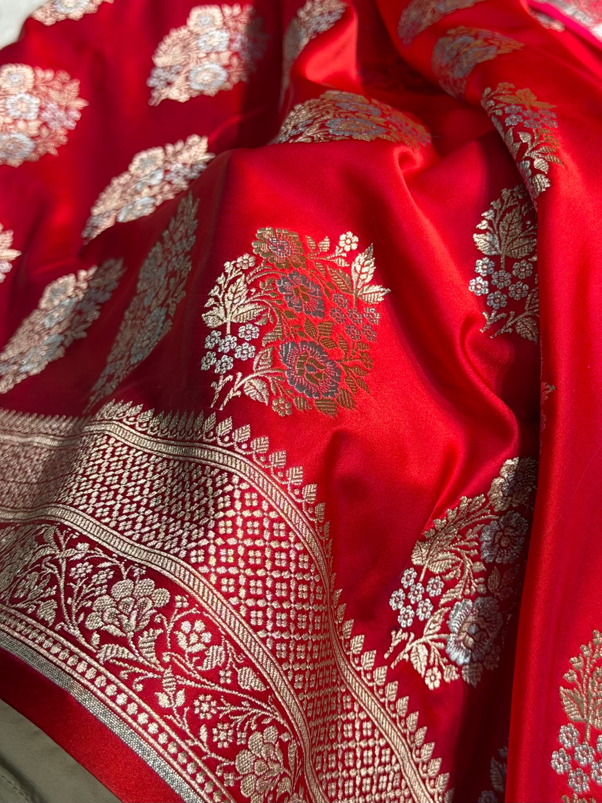 Premium Banarasi Satin Katan Saree With Minakari Boota in Red Shades SK93