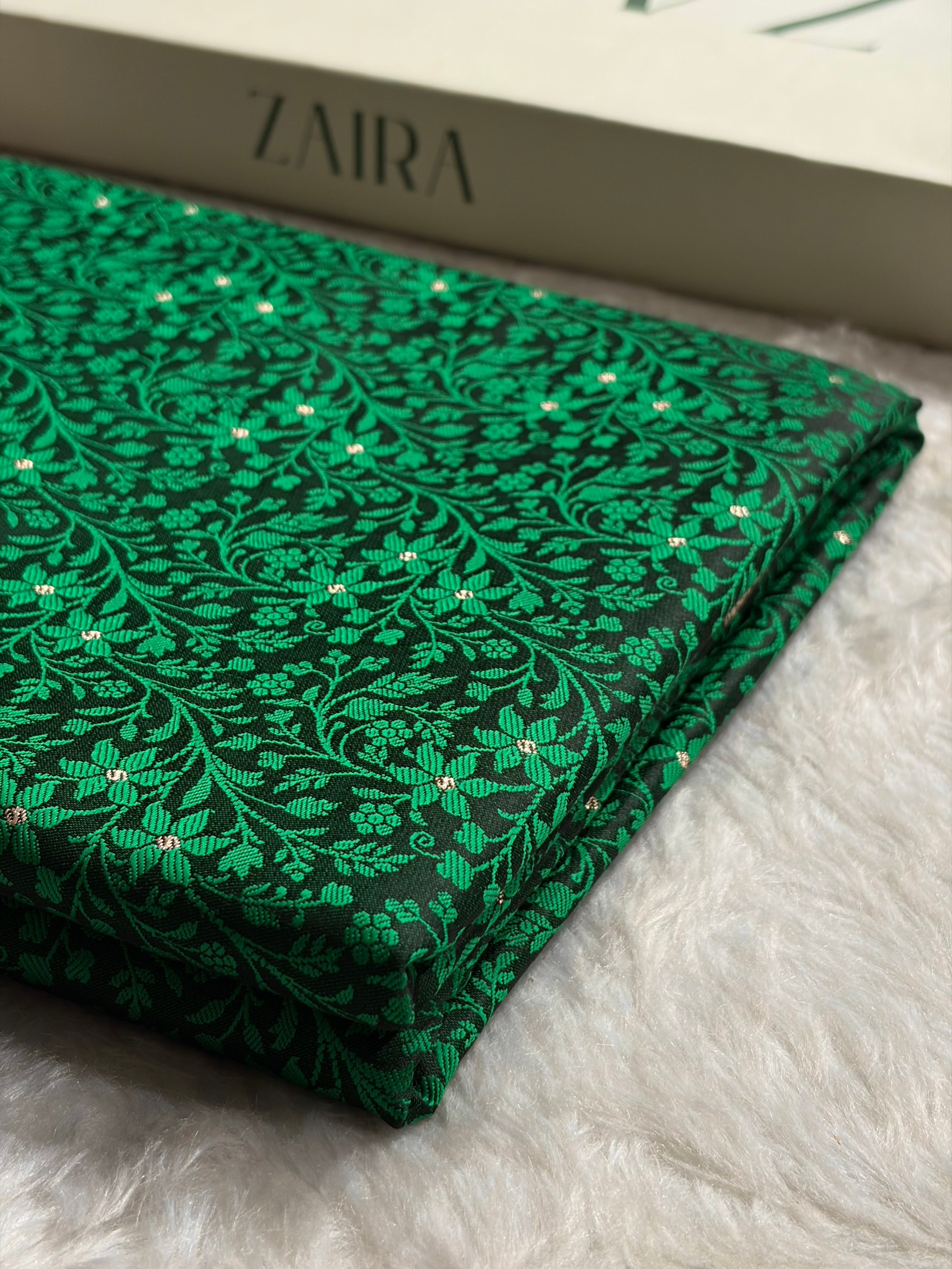 Bottle Green Shades Tanchoi Motif Mashru Silk Saree MST-15