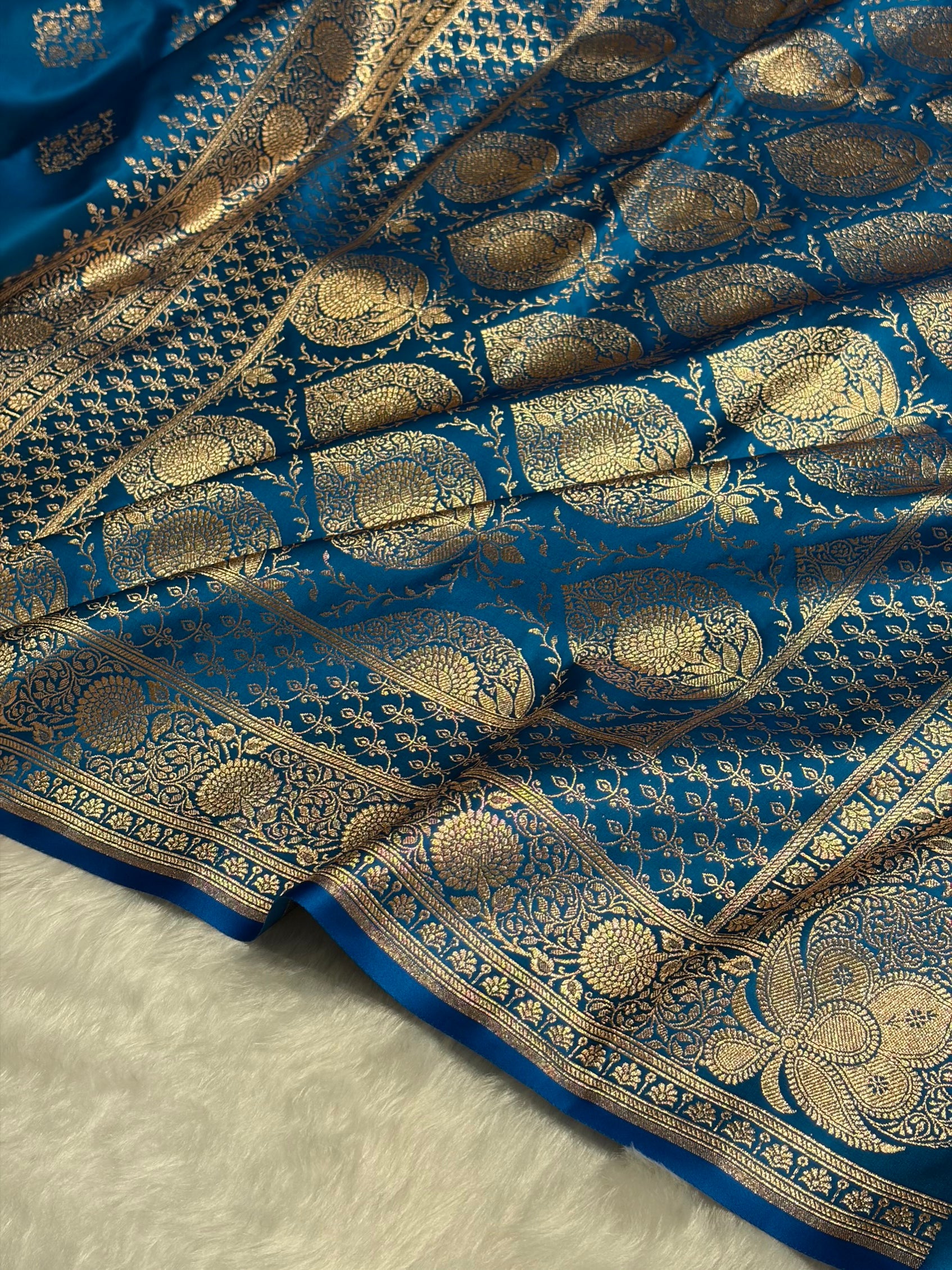 Firozi Floral Boota Satin Katan Silk saree SK35