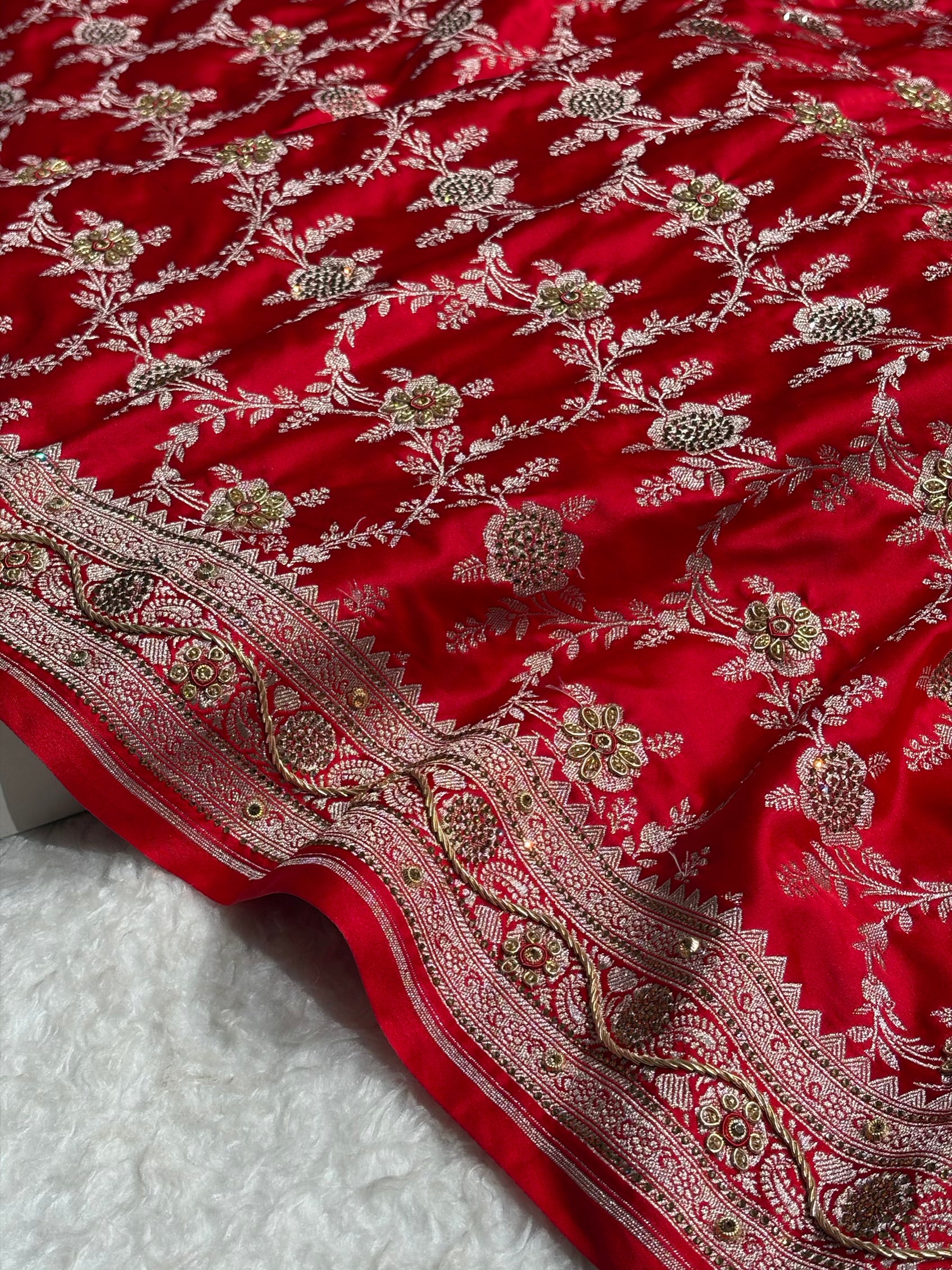 Bridal Red Mashru Silk with Bananasi Ari and swarovski work BMS28
