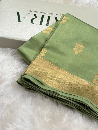 Banarasi Pista Shades Handwoven Pure Paper Silk Saree RM-88