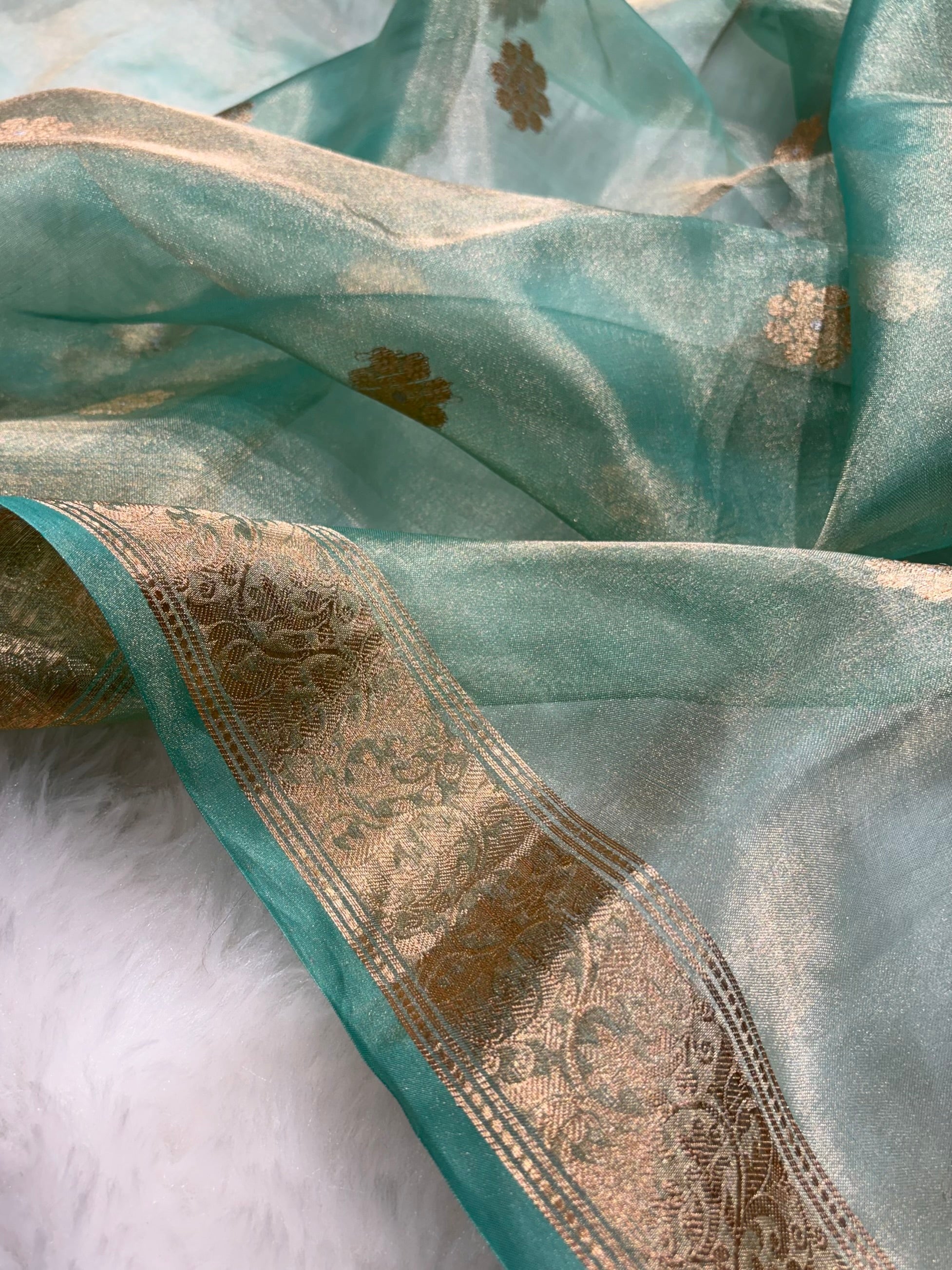 Sea Green Bananasi Floral Shades Pure Tissue Silk Saree PT-45