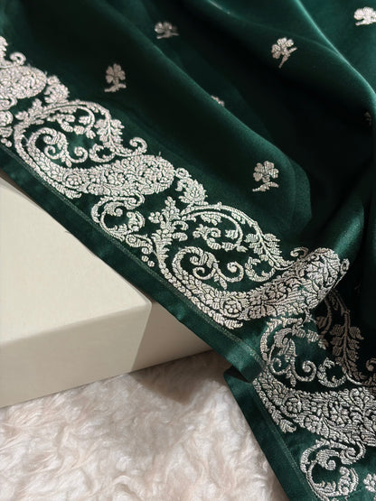 Kairi Border Dark Bottle Green Mashru Silk Saree