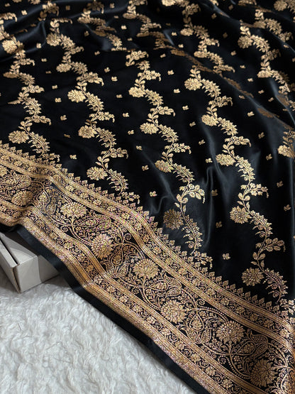 Banarasi Satin Katan Saree With Jaal Pattern in Black Shades SK121