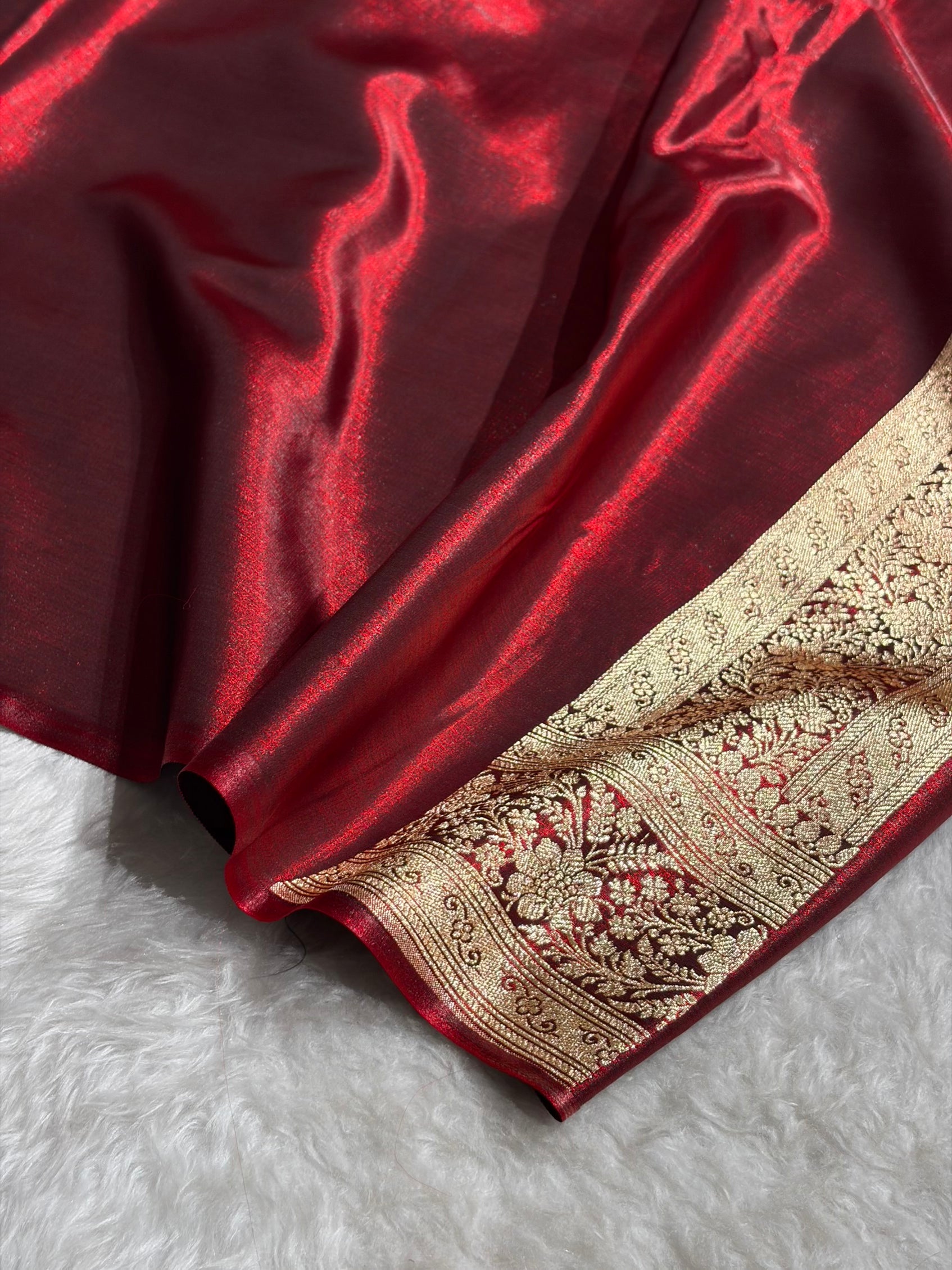 Maroon Shades Stripe Pattern Banarasi Satin Silk Saree SS46