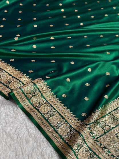 Banarasi Satin Katan Saree With Boota Pattern in Cross Green Shades SK127