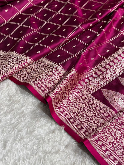 Wine Shades Banarasi With Floral Border Mashru Silk Saree MSM-124