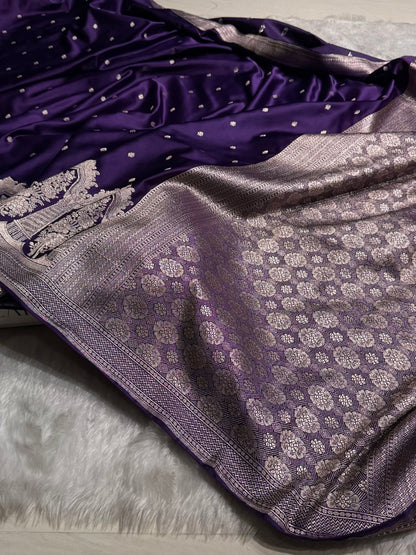Banarasi Skirt Border Pattern in Purple Shades Floral Mashru Silk Saree MCS94