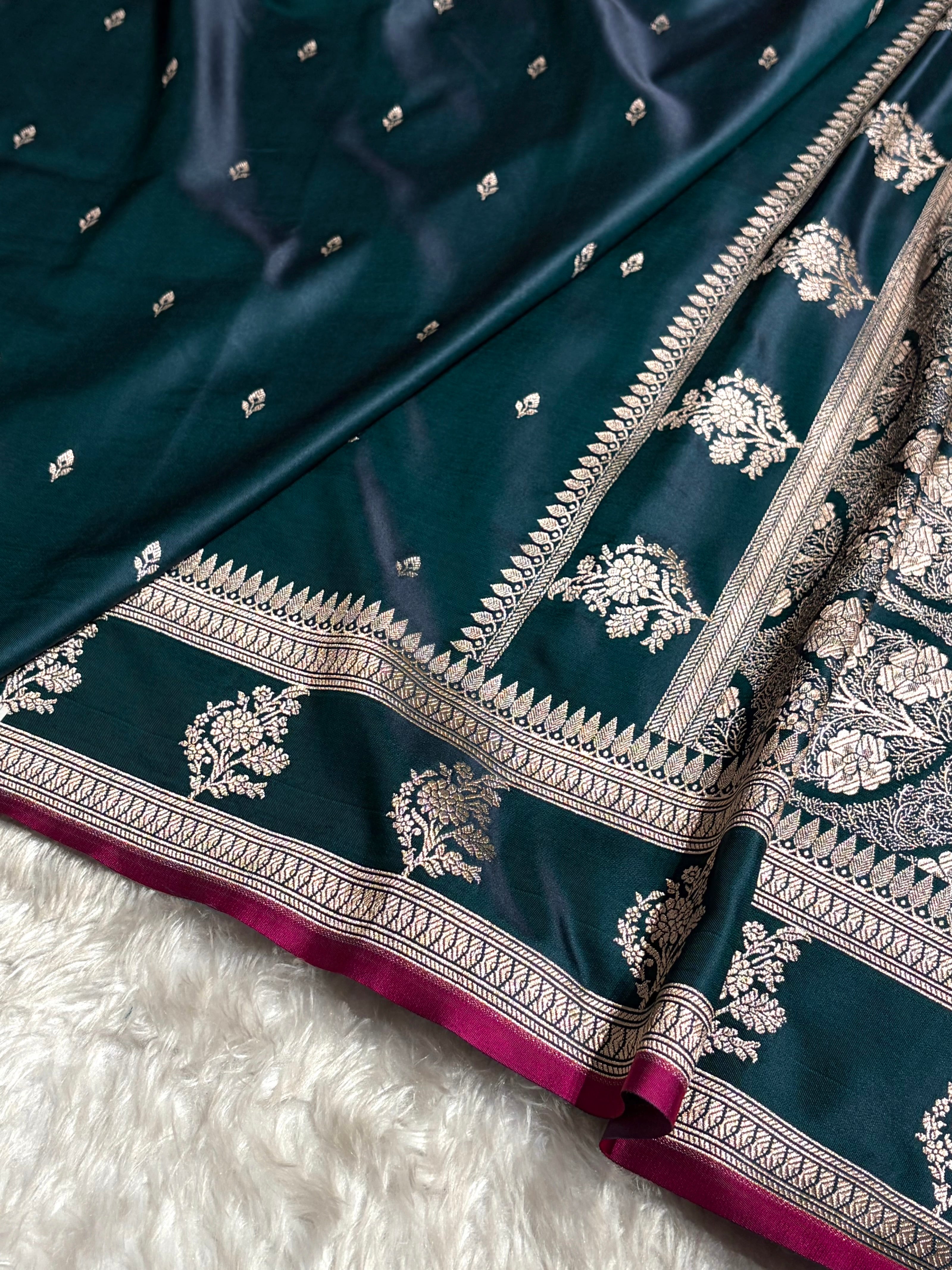 Peacock Shade With Booti Pattern Mashru Silk Saree