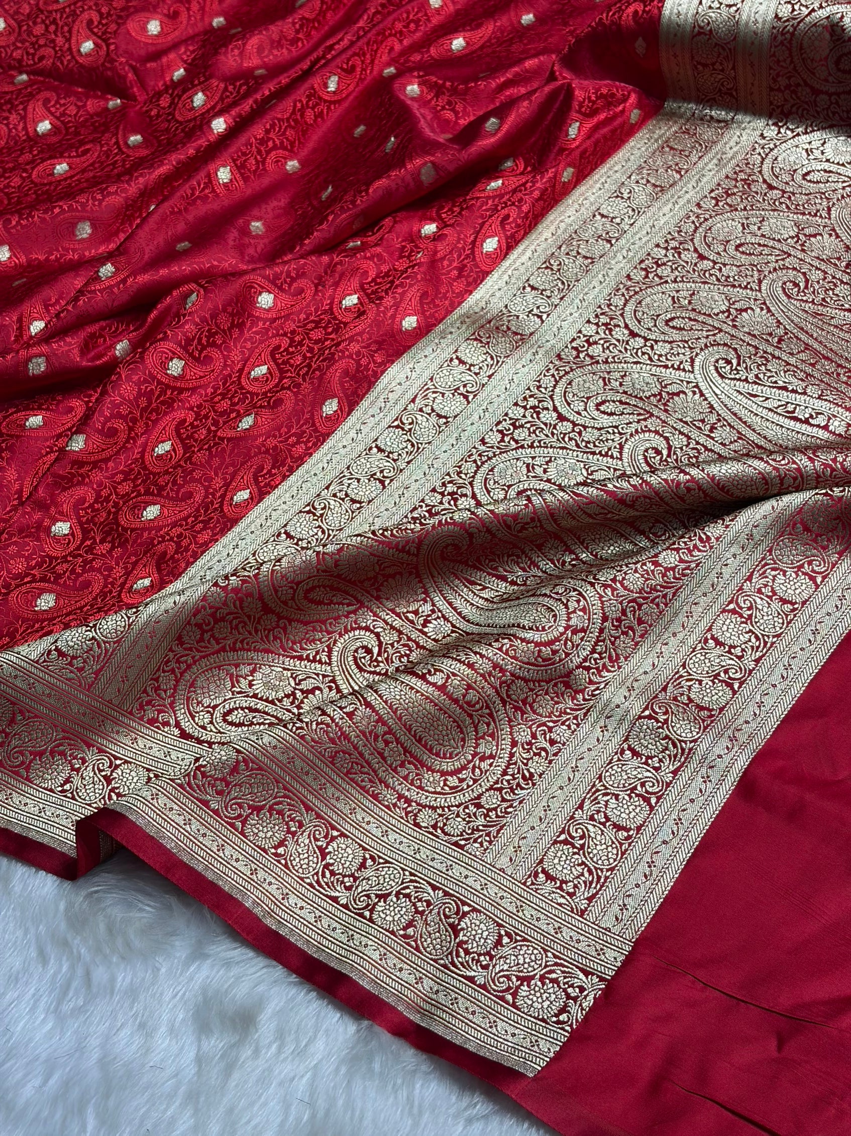 Maroon Tanchoi Booti Katan Silk Saree SKTM-06