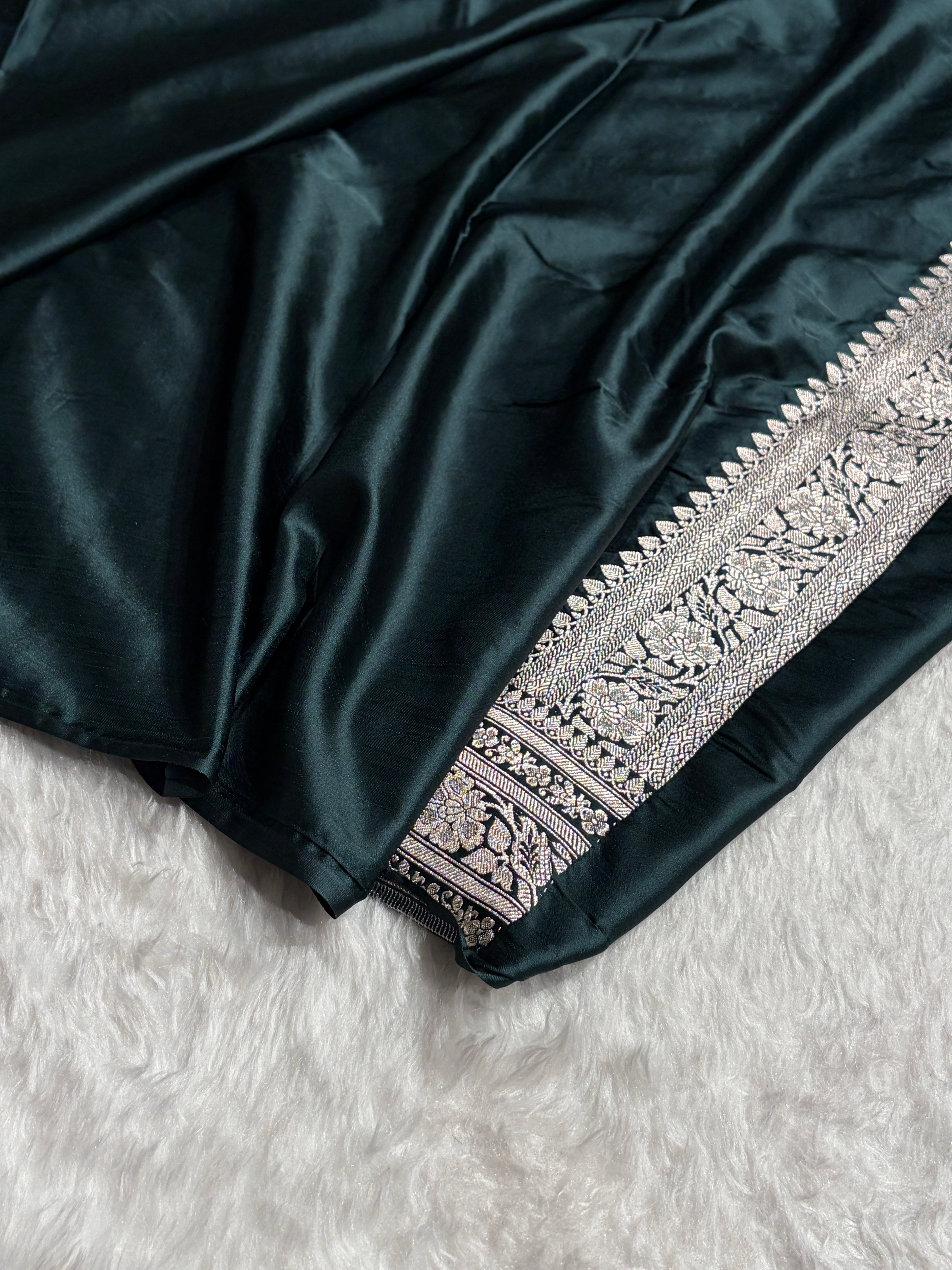 Black Shade With Cross Minakari Mashru Silk Saree