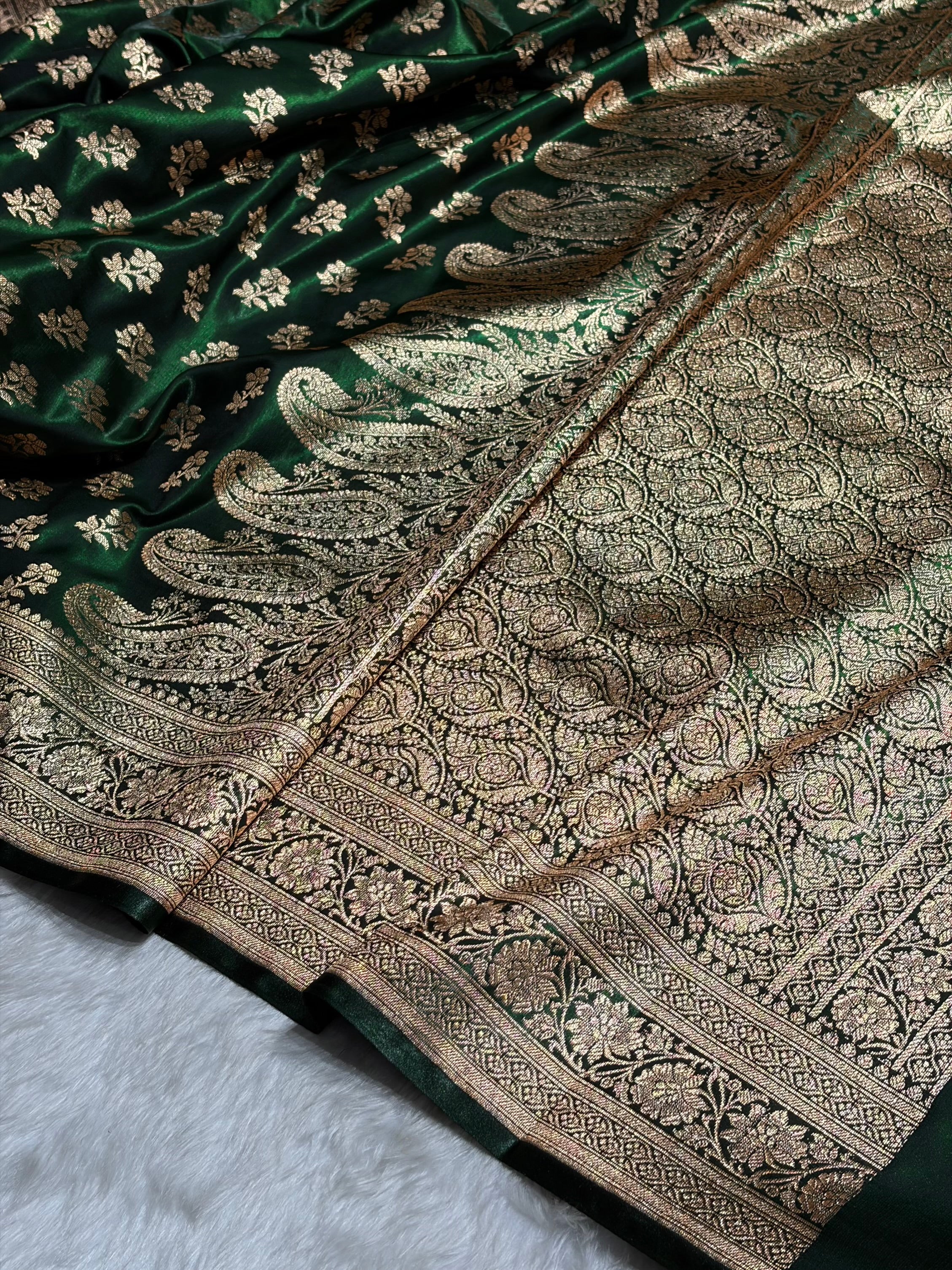 Bottle Green Shades Banarasi Satin Silk Saree SS34