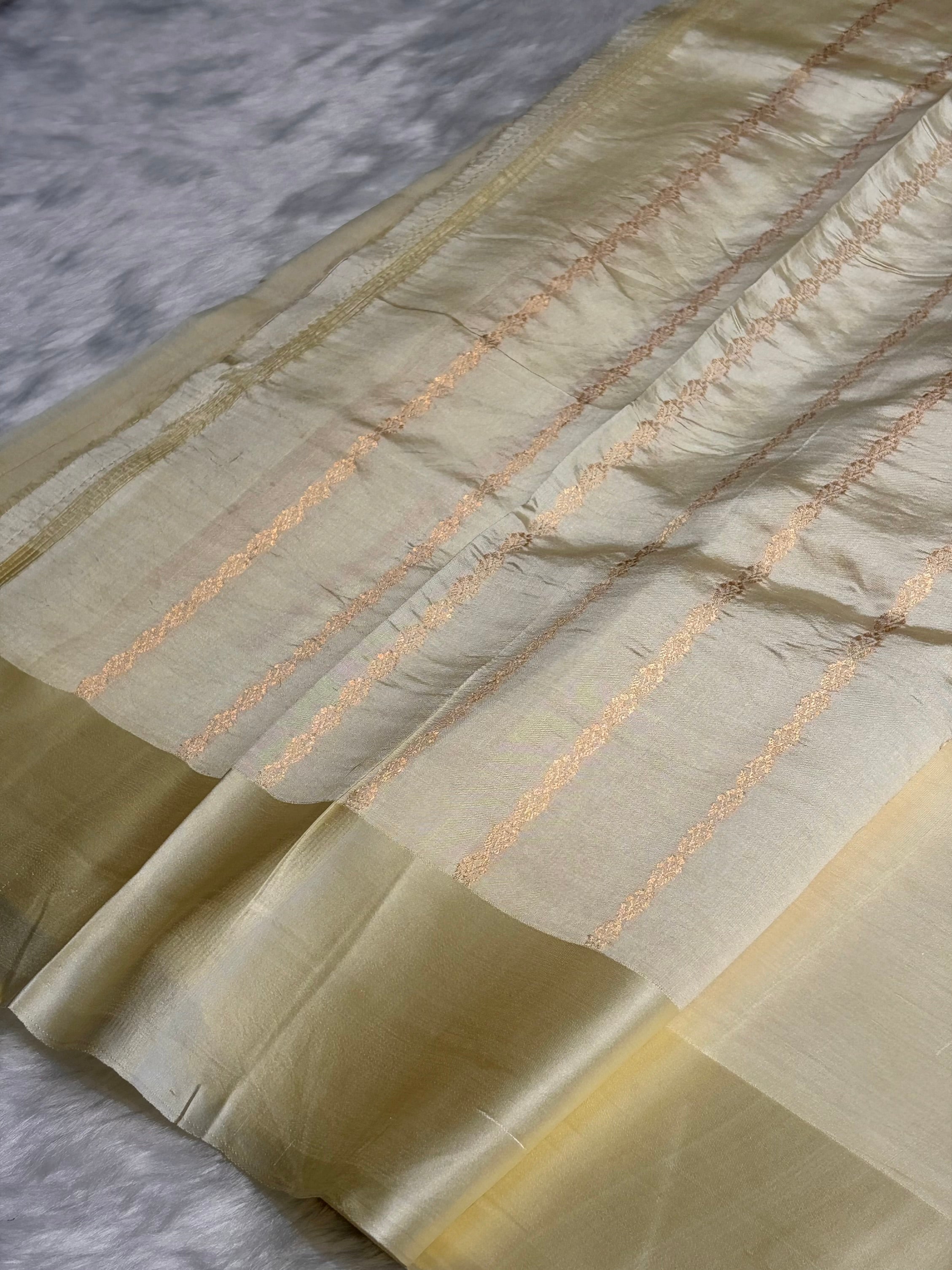 Cream Meena Boota Handwoven Raw Mango Silk RM-30