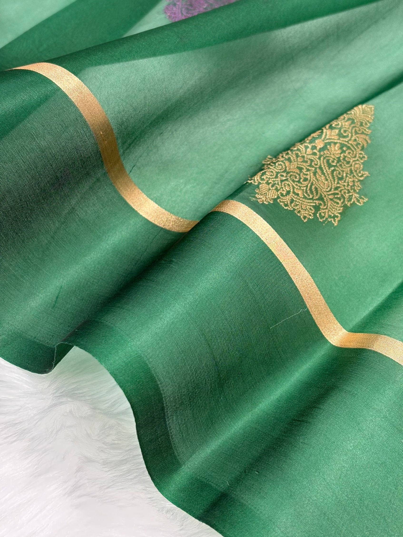 Pure Organza Dark Bottle Green Floral Banarasi Silk Saree PO-03