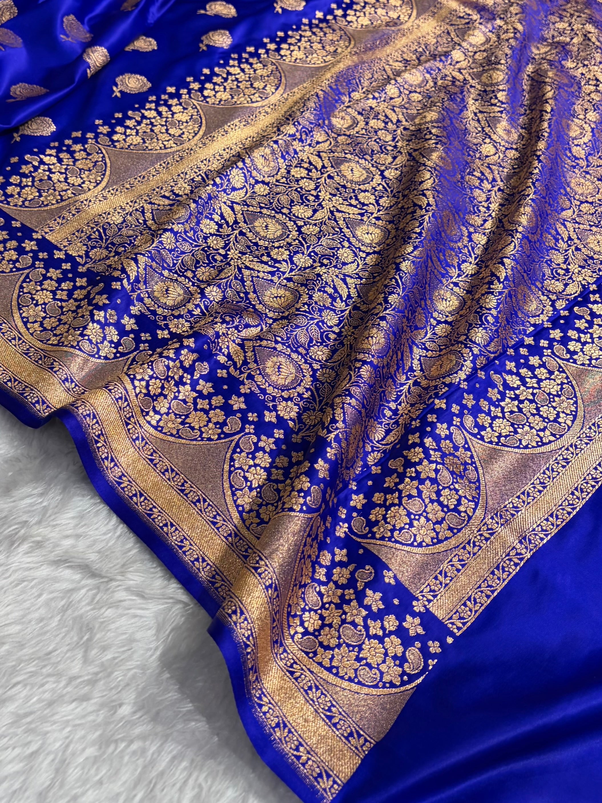 Banarasi Satin Katan Saree With Boota in Royal Blue Shades SK111