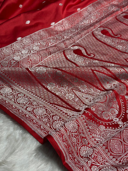 Red Shades Booti Mashru Silk Saree MS68