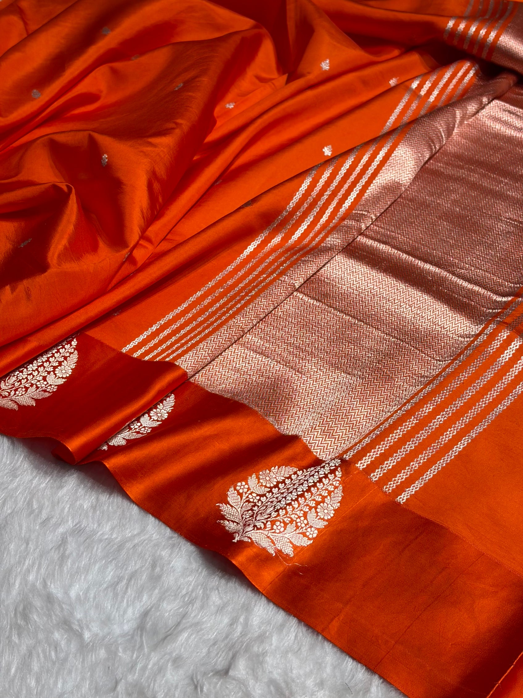 Orange Shades Handwoven Pure Katan Paper Silk RM-69