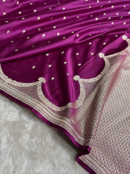 Wine Shades Scallop Mashru Silk Saree MS60