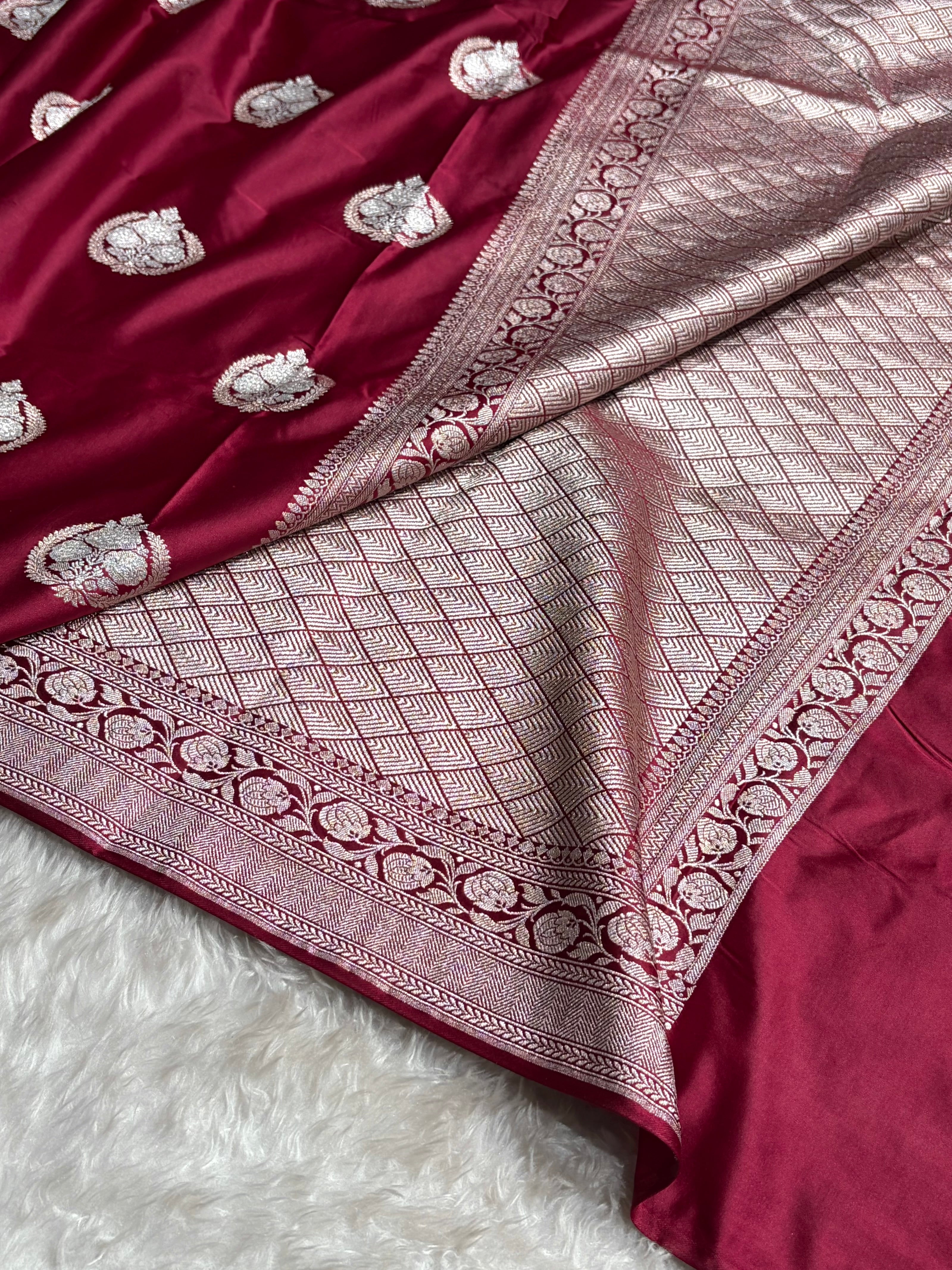 Garnet Shades Minakari Boota Mashru Silk Saree MS35