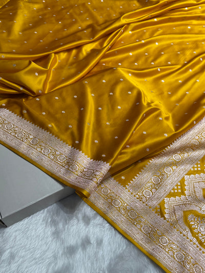 Banarasi Mustard Shade Booti Mashru Silk Saree MCS26