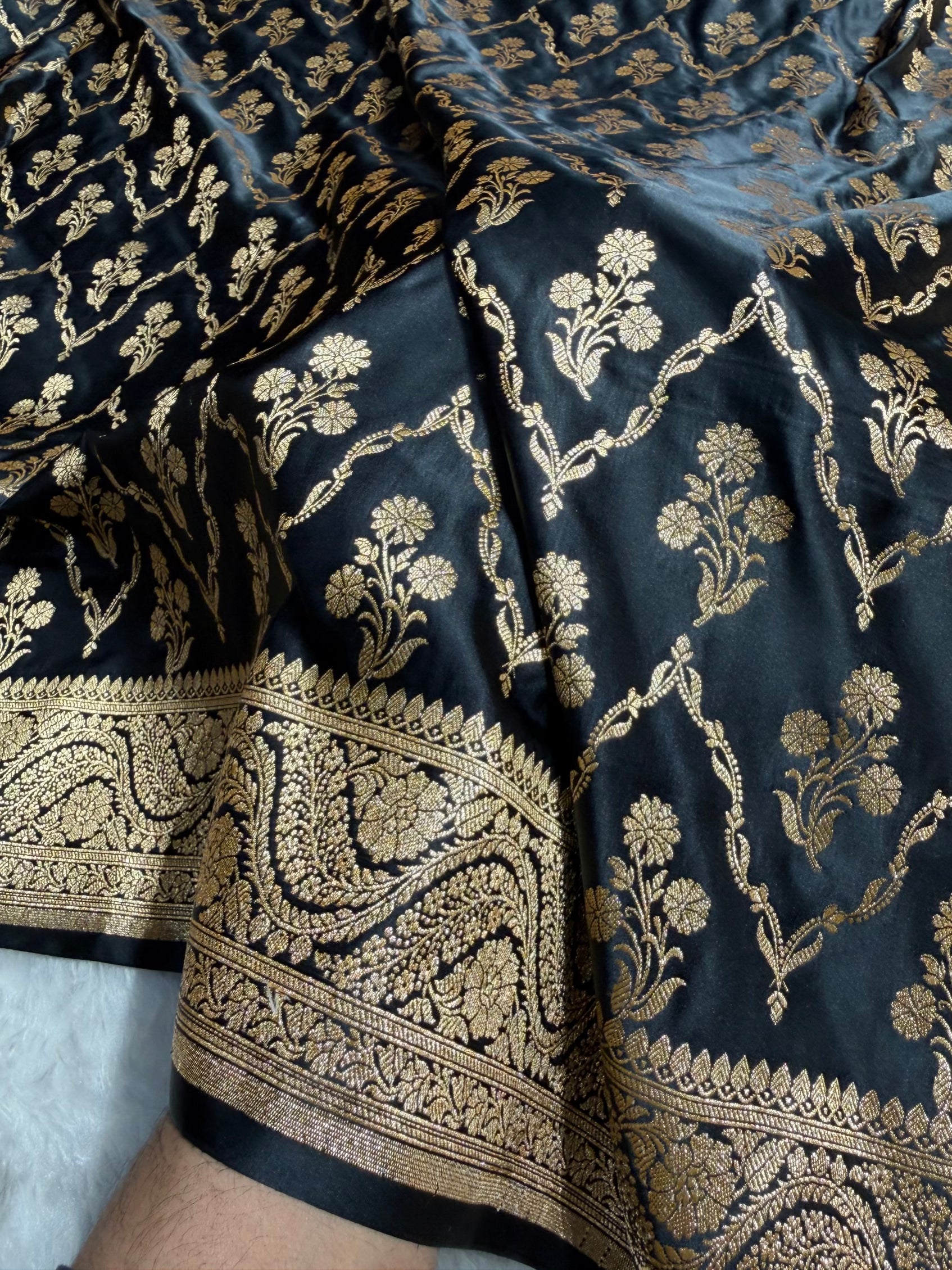 Black with Boota Pattern Satin Katan Silk Saree SK67