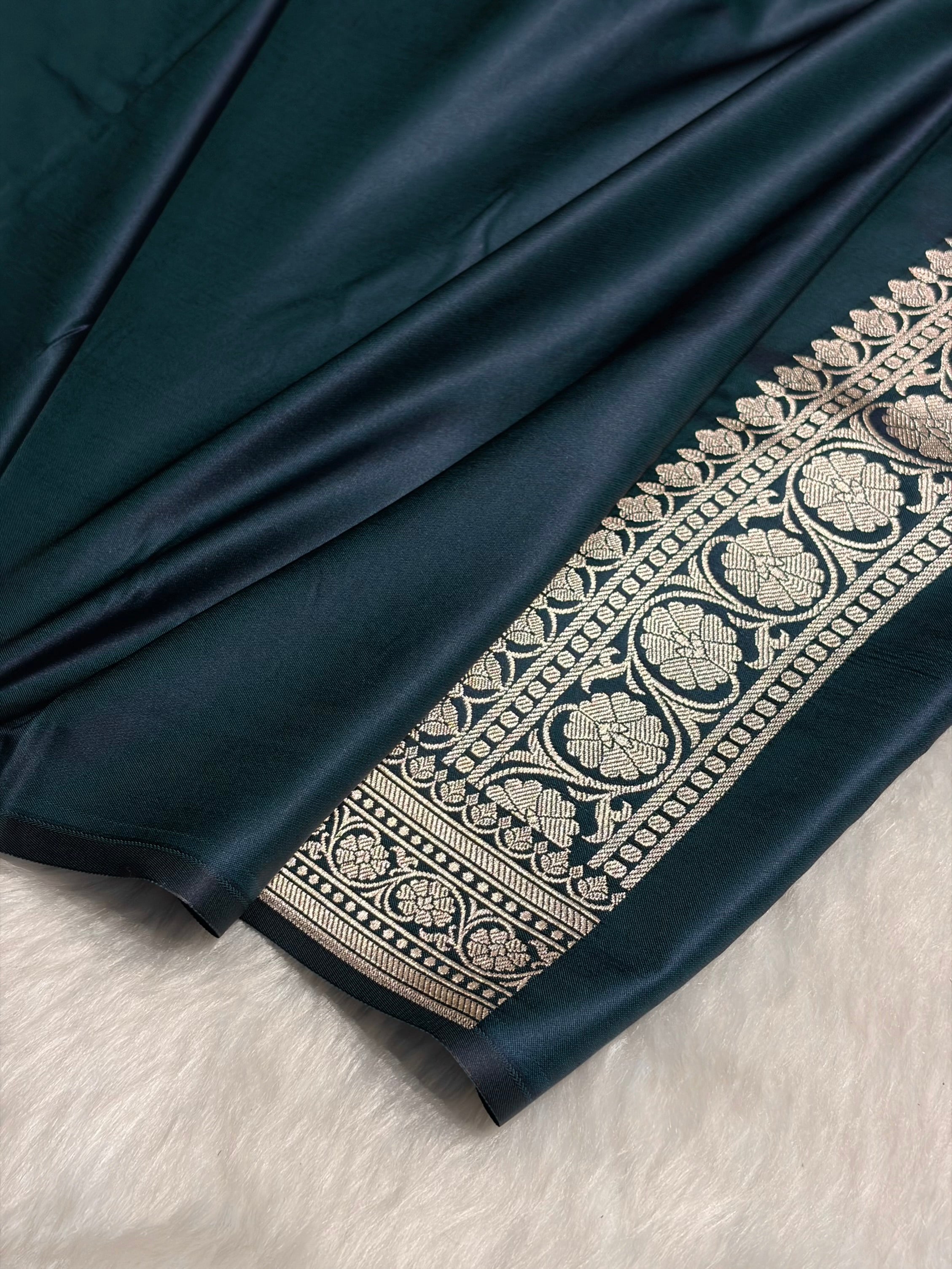 Rama Shades Tanchoi Motif Mashru Silk Saree MST-13