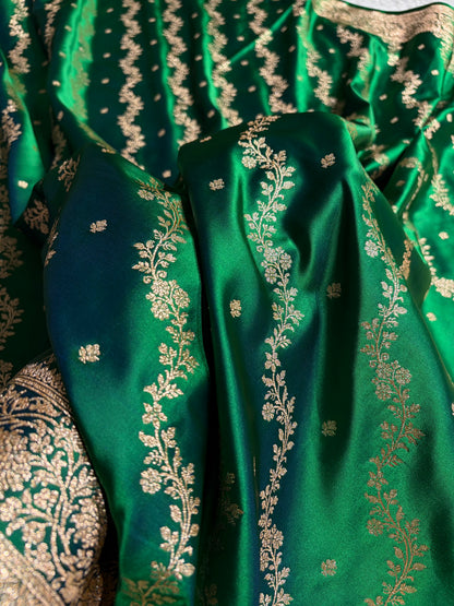 Banarasi Satin Katan Saree With Boota in Cross Green Shades SK108