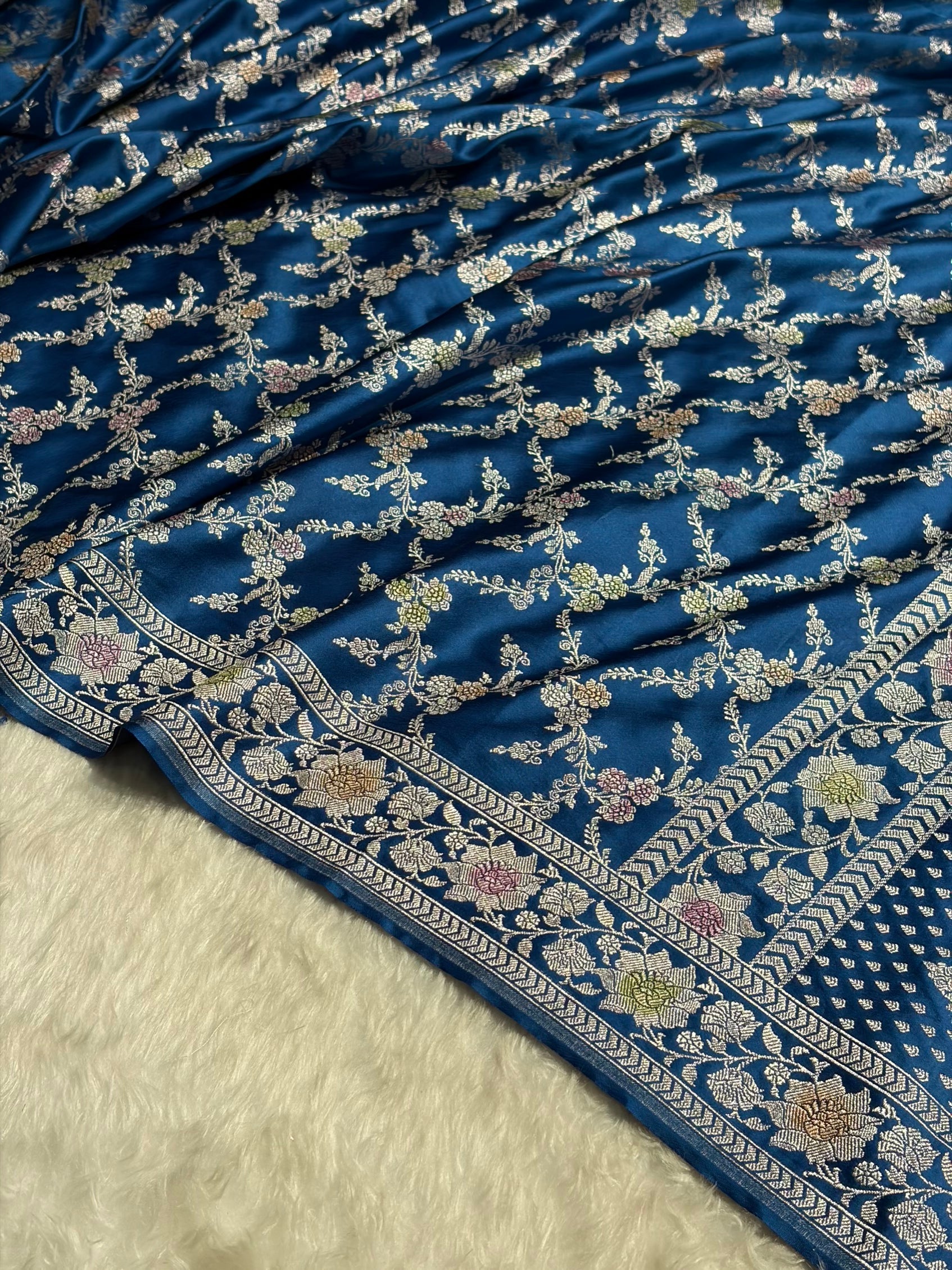 Light German Blue Shade Banarasi Minakari with Jaal Pattern Mashru Silk Saree MS56