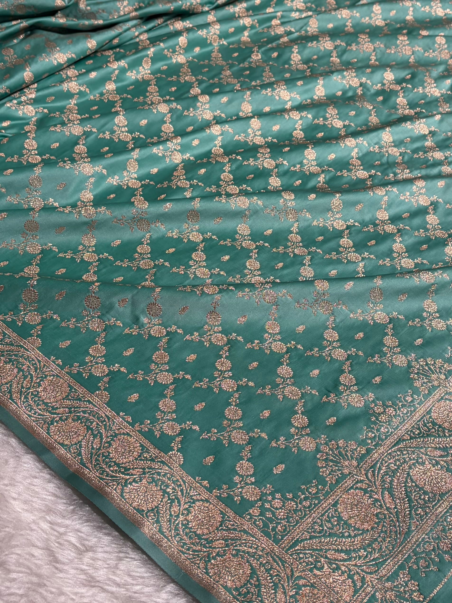 Banarasi Satin Katan Saree Jaal Pattern In Sea Green Shades SK133