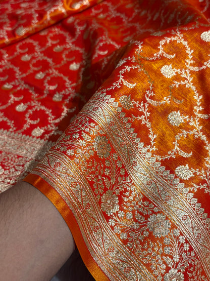 Fire Gold Shades Jaal Pattern Banarasi Satin Silk Saree SS43