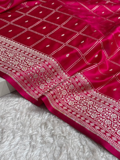 Cross Rani Shades Banarasi With Floral Border Mashru Silk Saree MSM-124