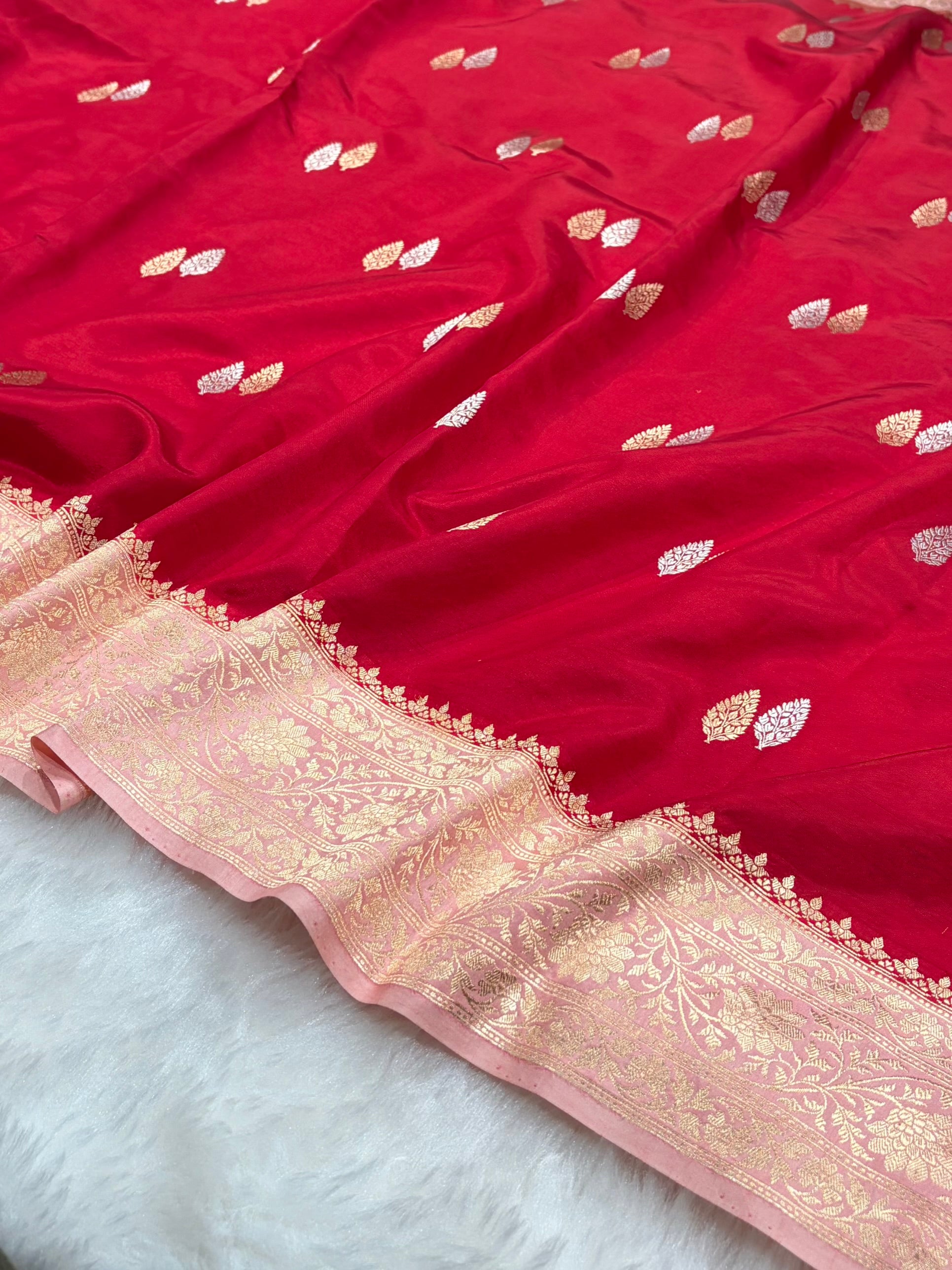 Banarasi Maroon With Peach Contrast Shades Boota Handwoven Pure Katan Paper Silk RM-76