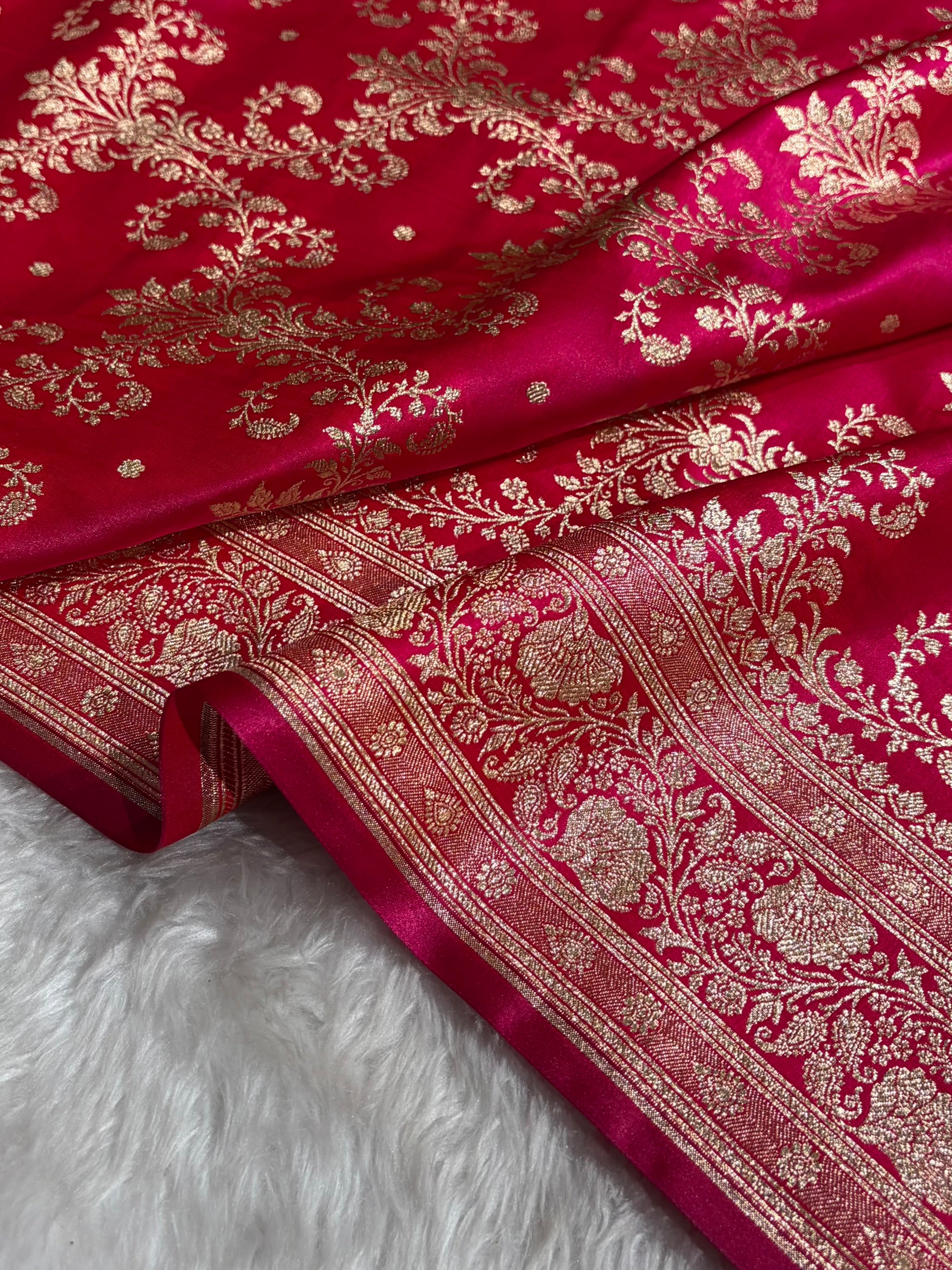 Cross Rani Shades Jaal Pattern Banarasi Satin Silk Saree SS49