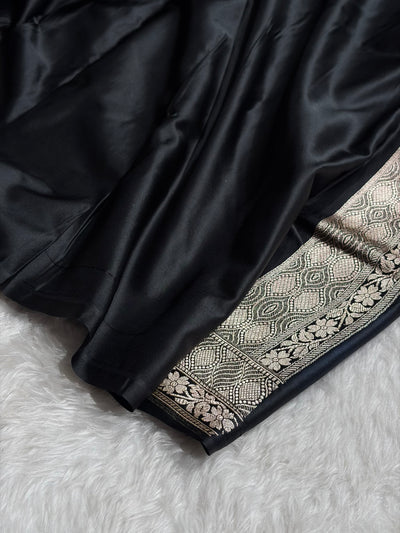 Black Shades Tanchoi Motif Mashru Silk Saree MST-15