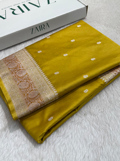 Banarasi Mustard Booti with Semi Contrast Mashru Silk Saree