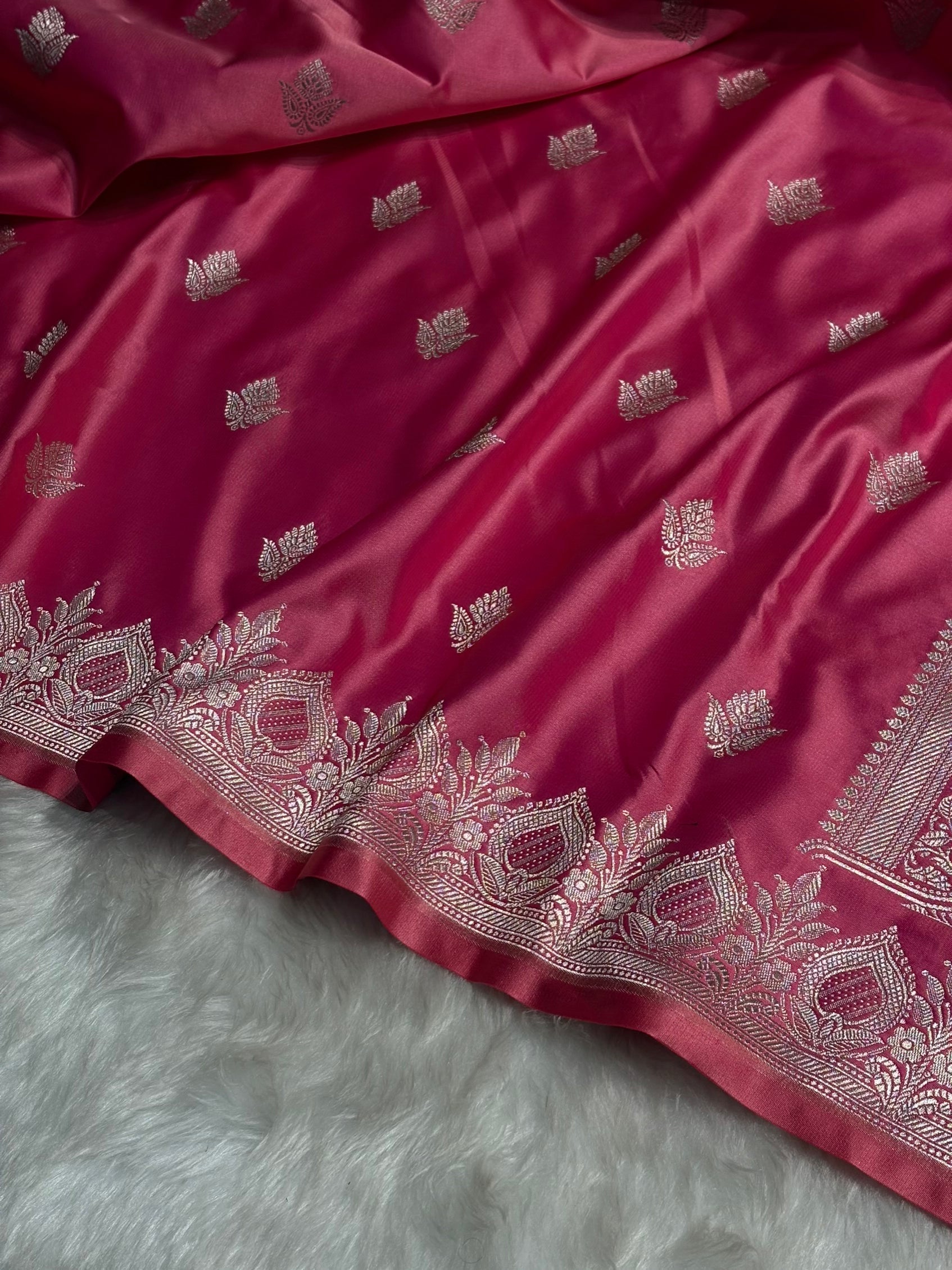 Pink Floral Boota With Floral Border Mashru Silk Saree MSM-80