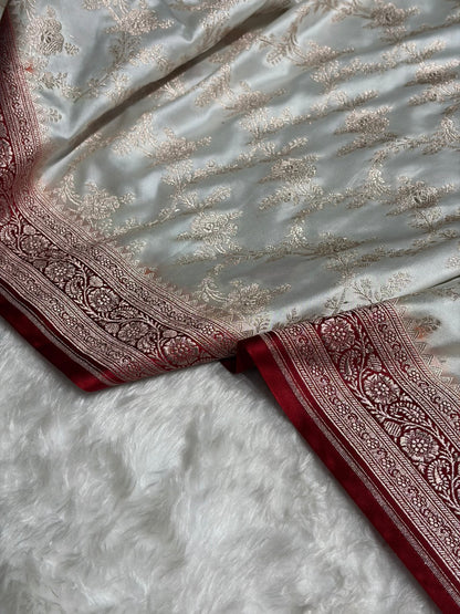 Contrast White with Maroon Floral Jaal Mashru Silk Saree  MS28