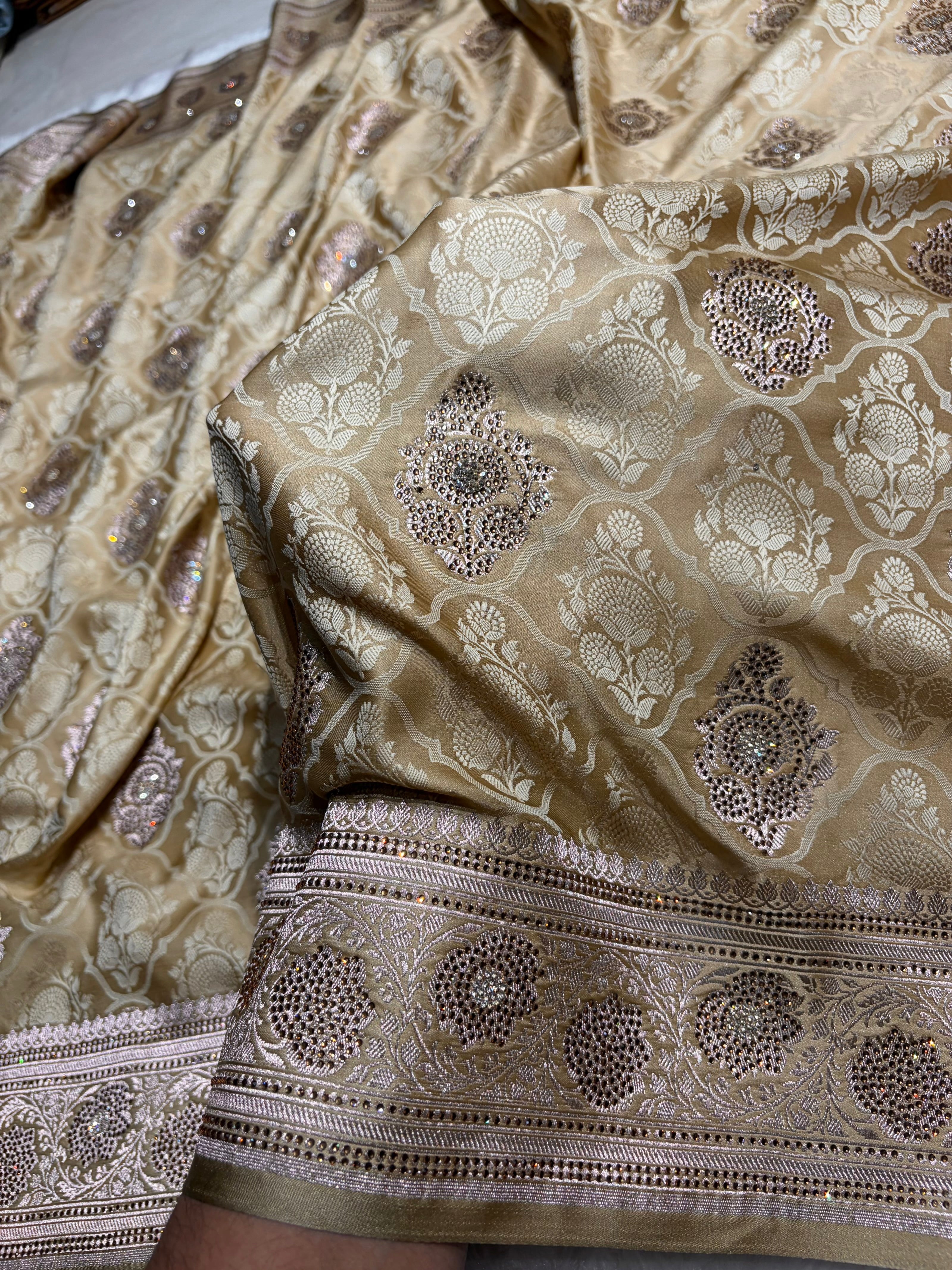 Tusser Shades Tanchoi Motif With Swarovski Work Mashru Silk Saree BMST-14