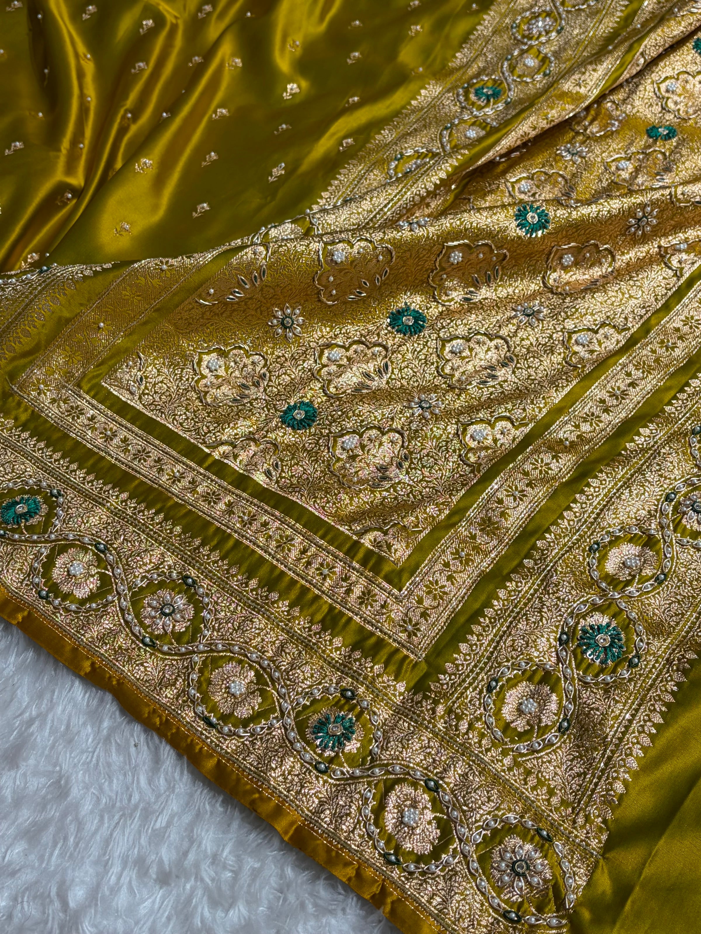 Mehandi Booti Pattern With Ari Stone Pearl Work Satin Katan Silk Saree BSK54