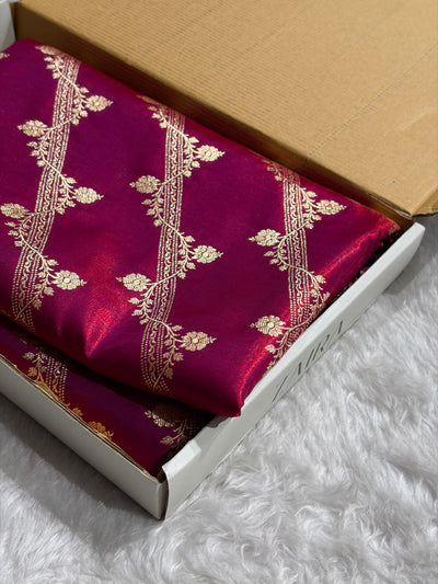 Magnetic Red Shades Cross Pattern Banarasi Satin Silk Saree SS50
