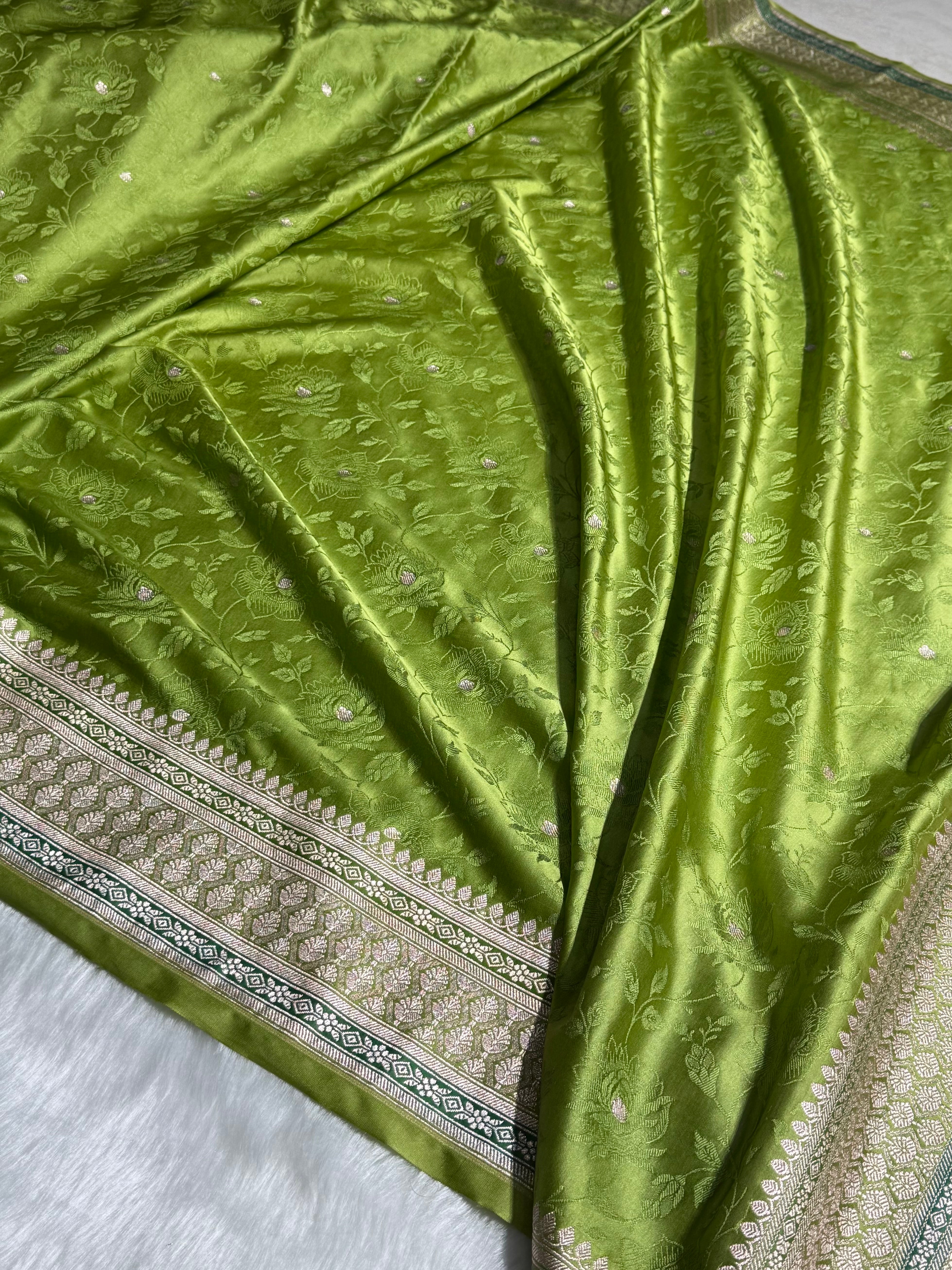 Banarasi Tanchoi Pista Green with Dark Green Blouse Shades Floral Booti Mashru Silk Saree