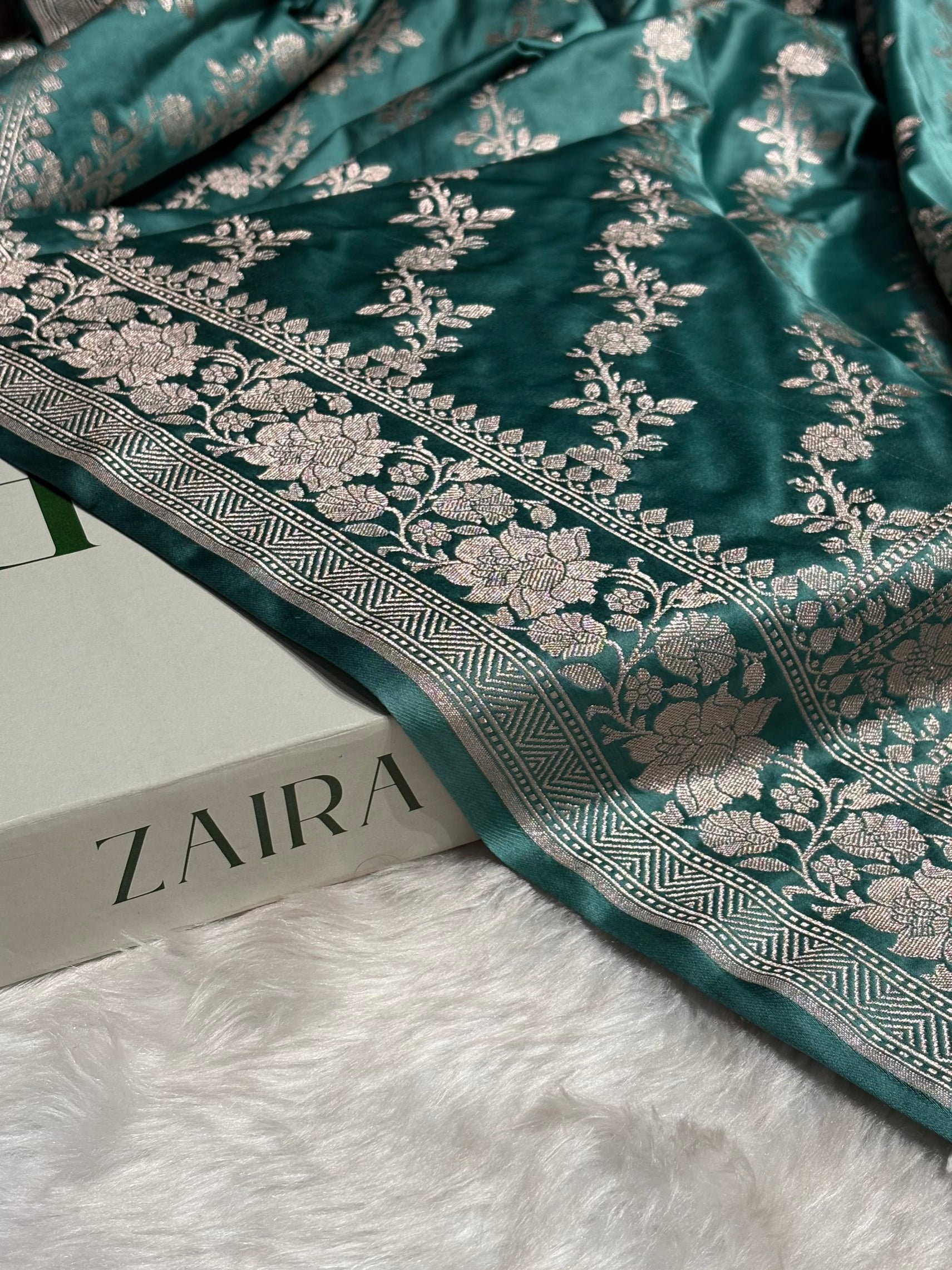 Sea Green Mashru Silk Saree Cross Pattern MS18