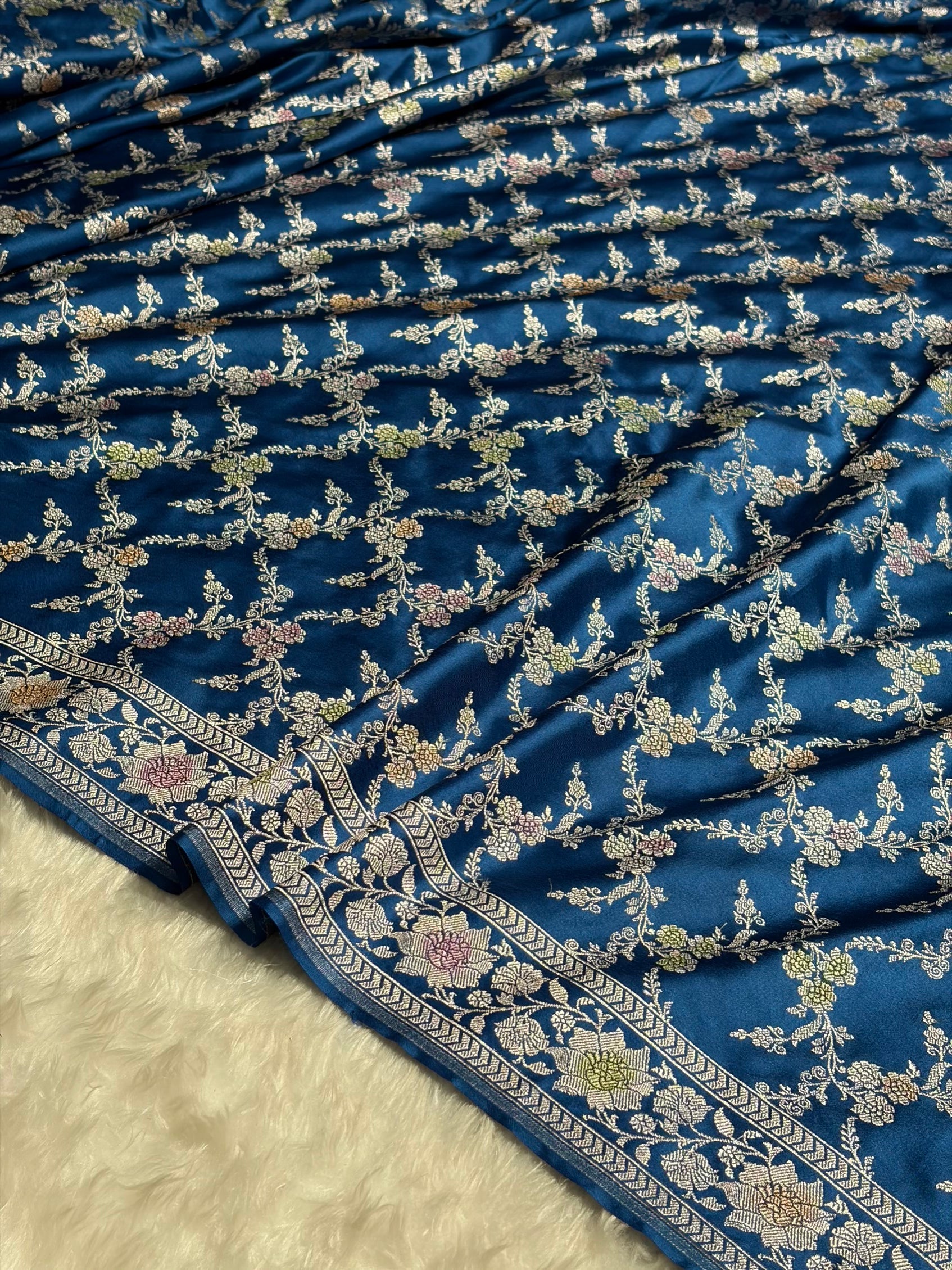 Light German Blue Shade Banarasi Minakari with Jaal Pattern Mashru Silk Saree MS56
