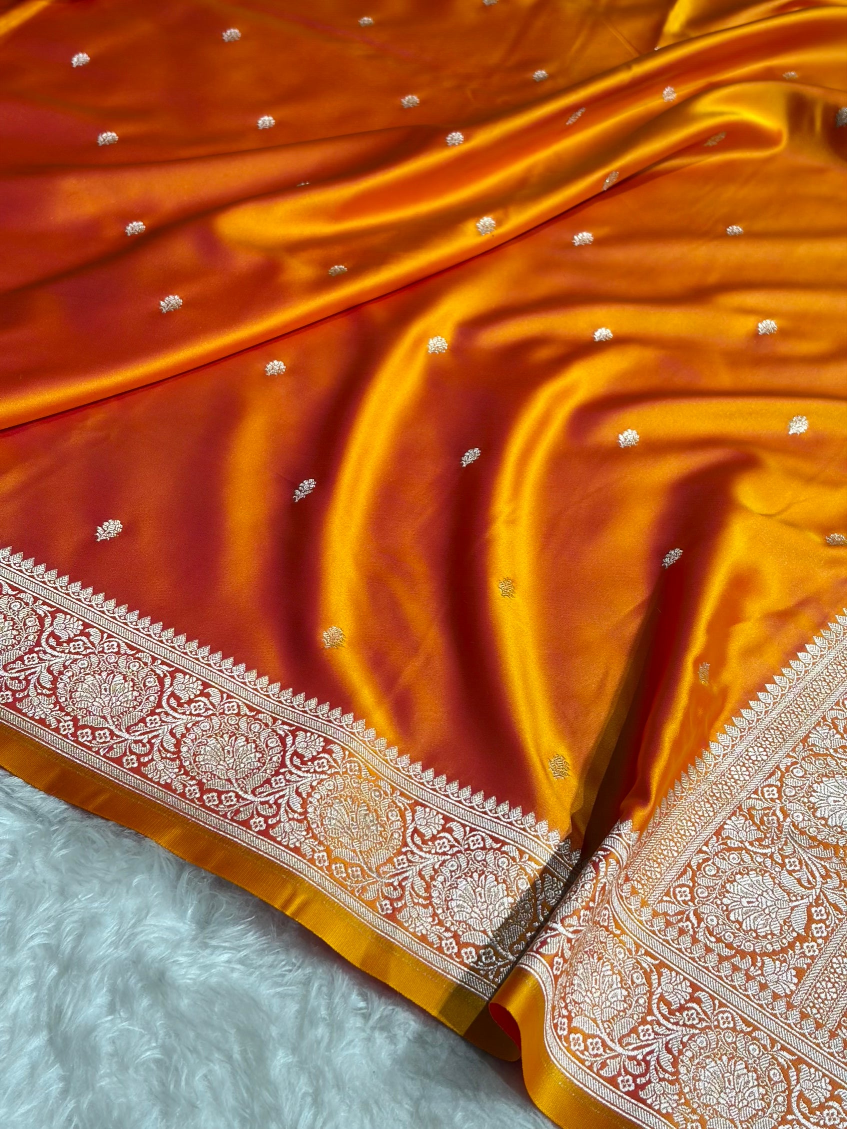 Pinkish Gold Shades Banarasi With Floral Border Mashru Silk Saree MSM-125